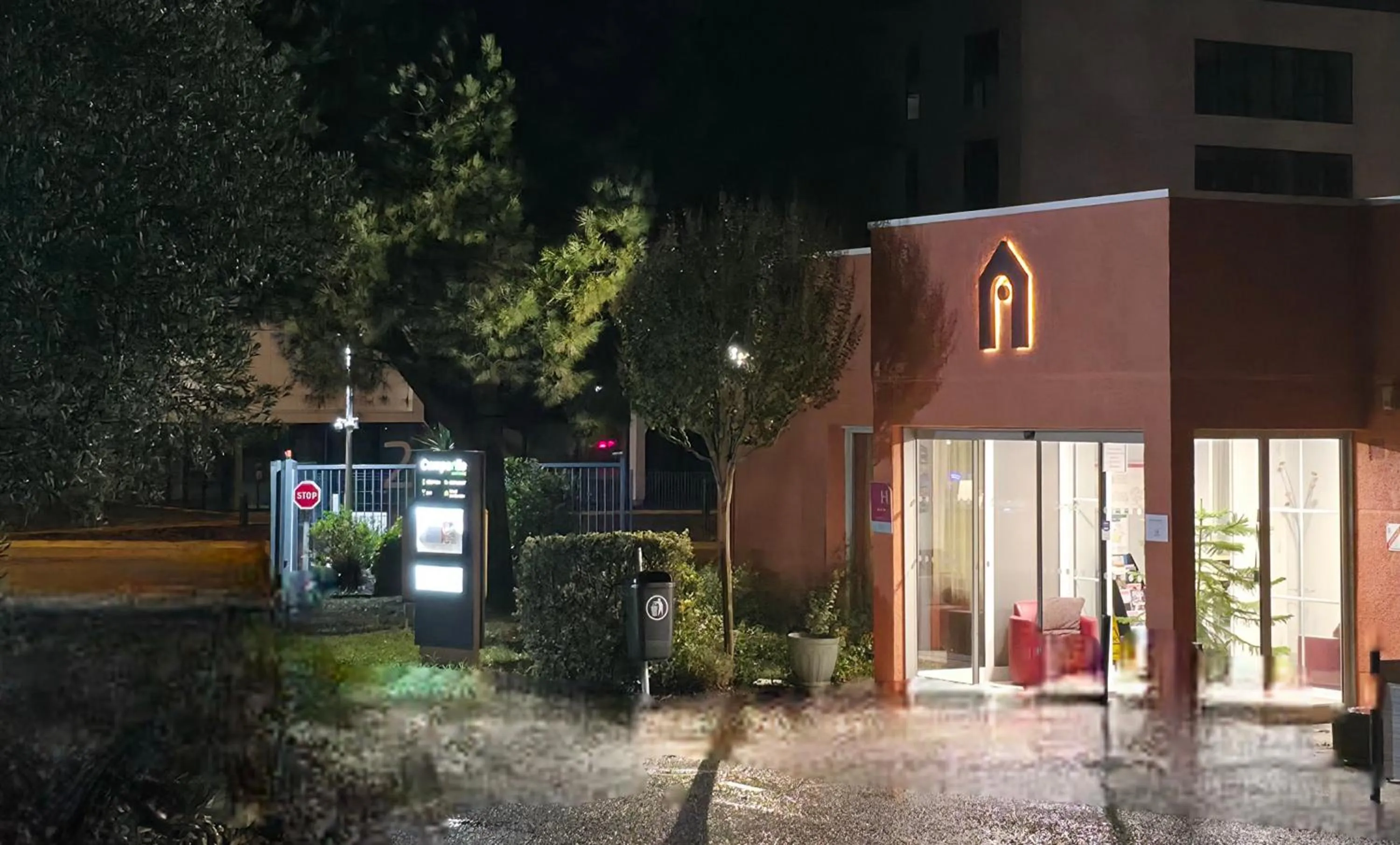 Property building in Campanile NATURE - Bordeaux Sud Pessac