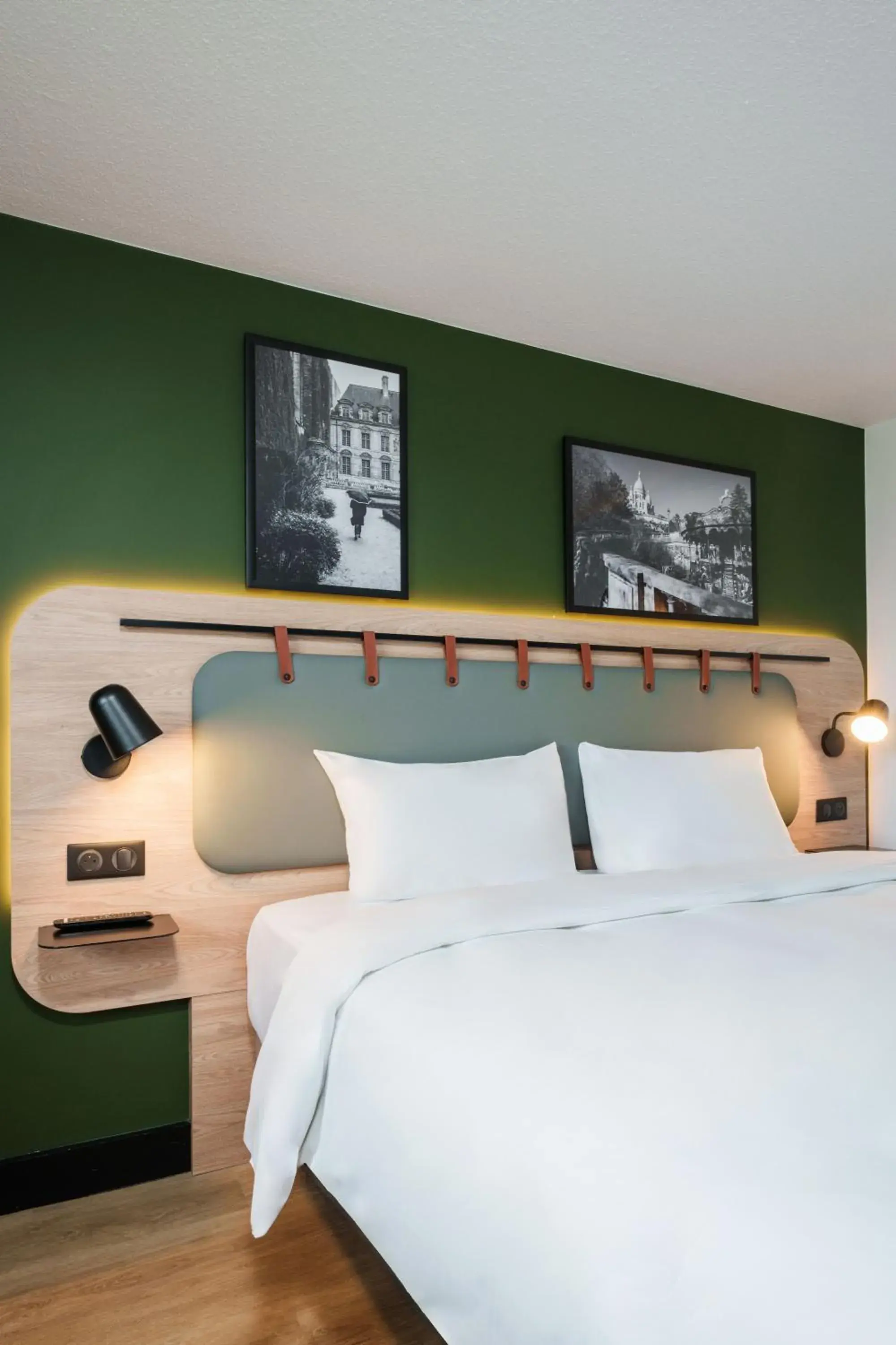 Bed in Campanile Bordeaux Sud Hopital Haut Leveque - Pessac Bed in Campanile Bordeaux Sud Hopital Haut Leveque - Pessac