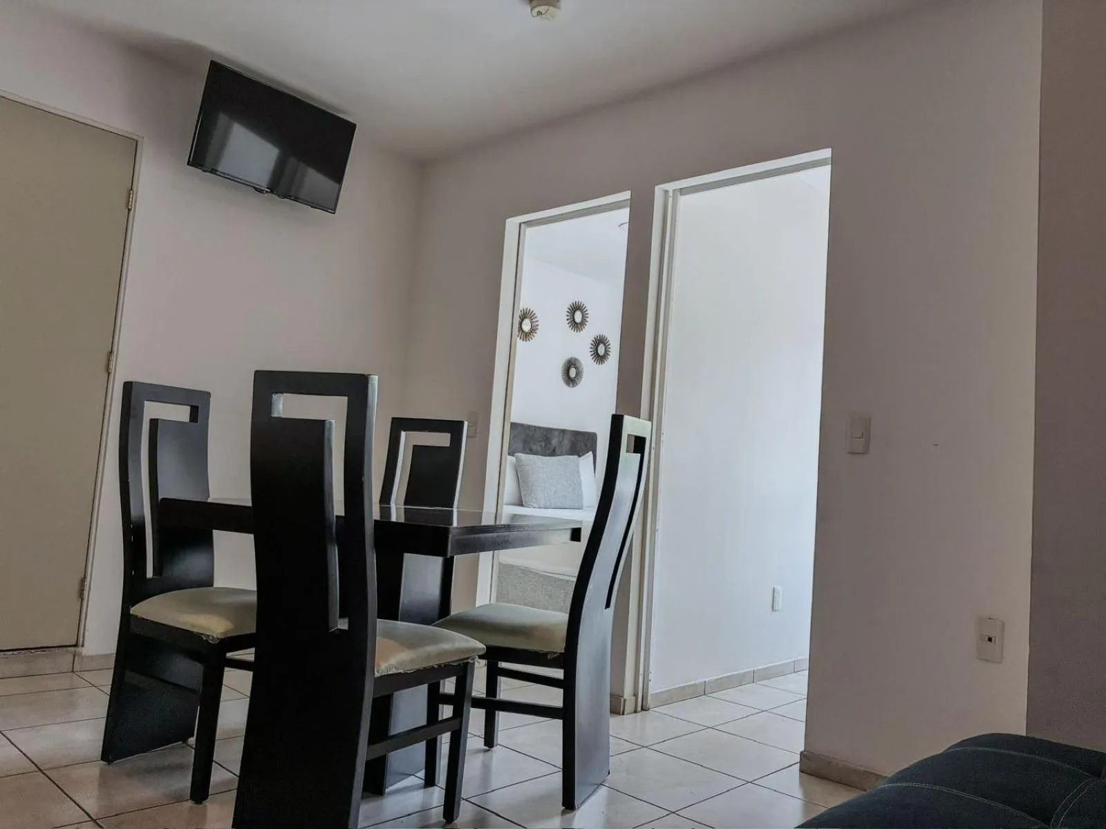 Container Inn Hotel Aeropuerto