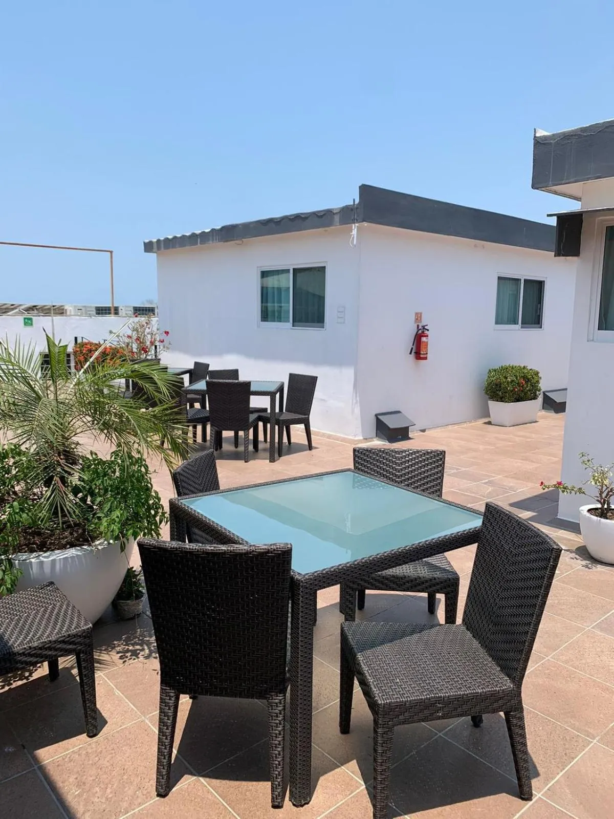 Property building in Container Inn Hotel Aeropuerto