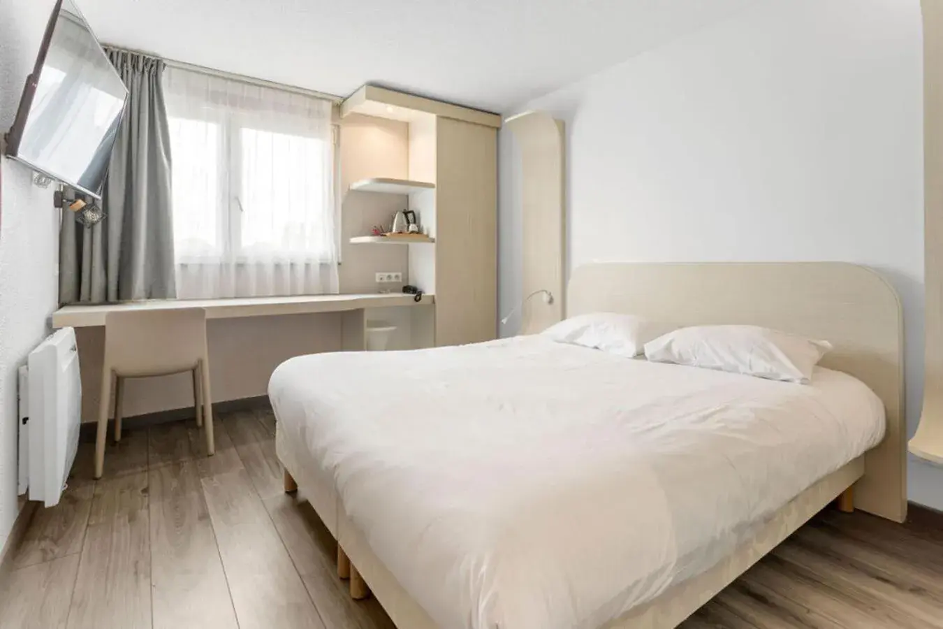 Bed in Kyriad Deauville - St Arnoult Bed in Kyriad Deauville - St Arnoult