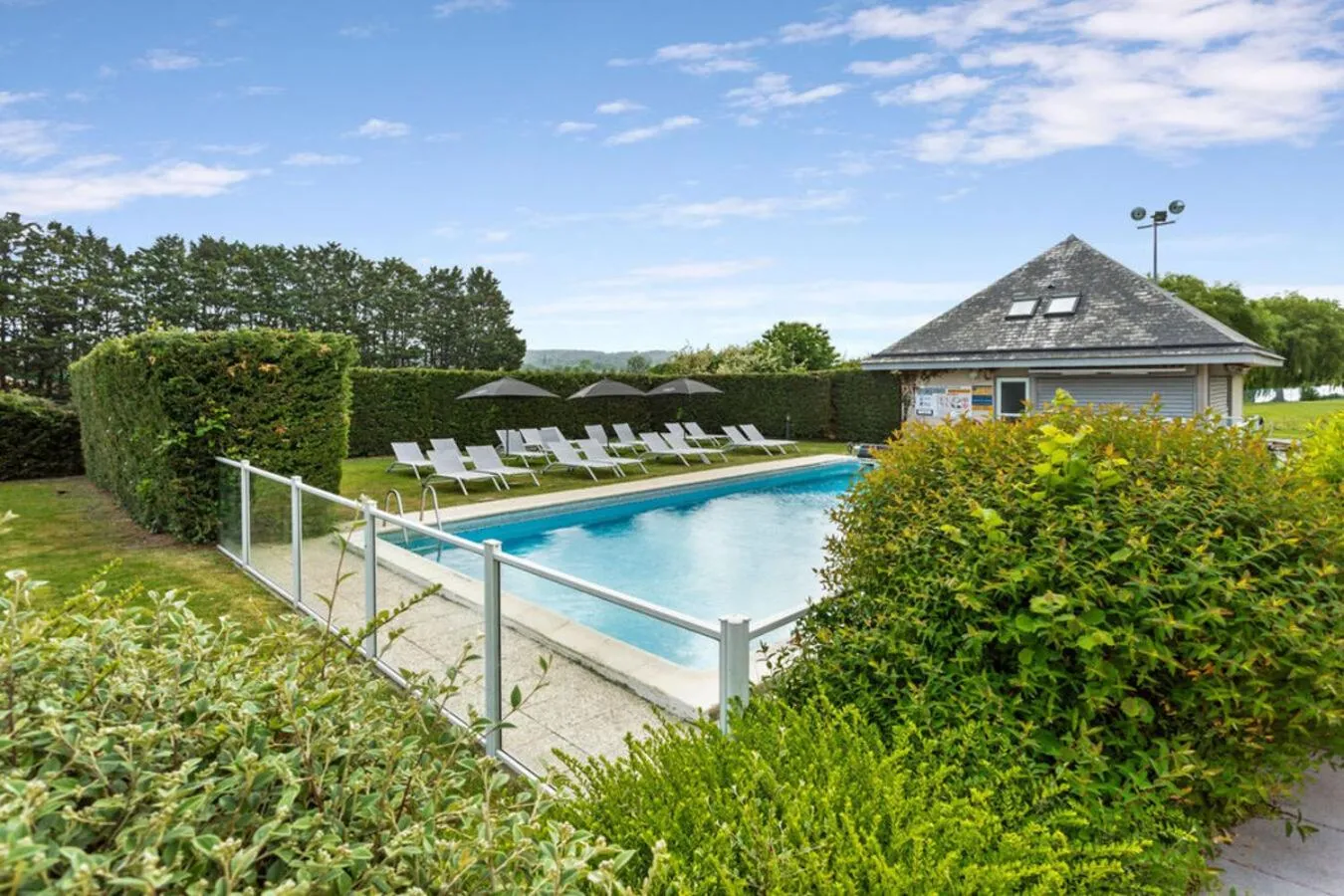 Pool view in Kyriad Deauville - St Arnoult