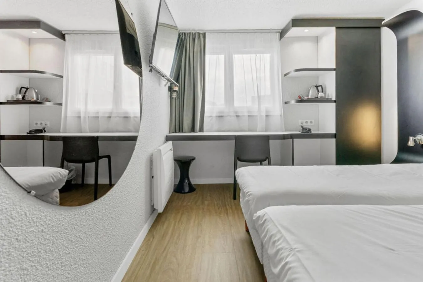 Bed in Kyriad Deauville - St Arnoult