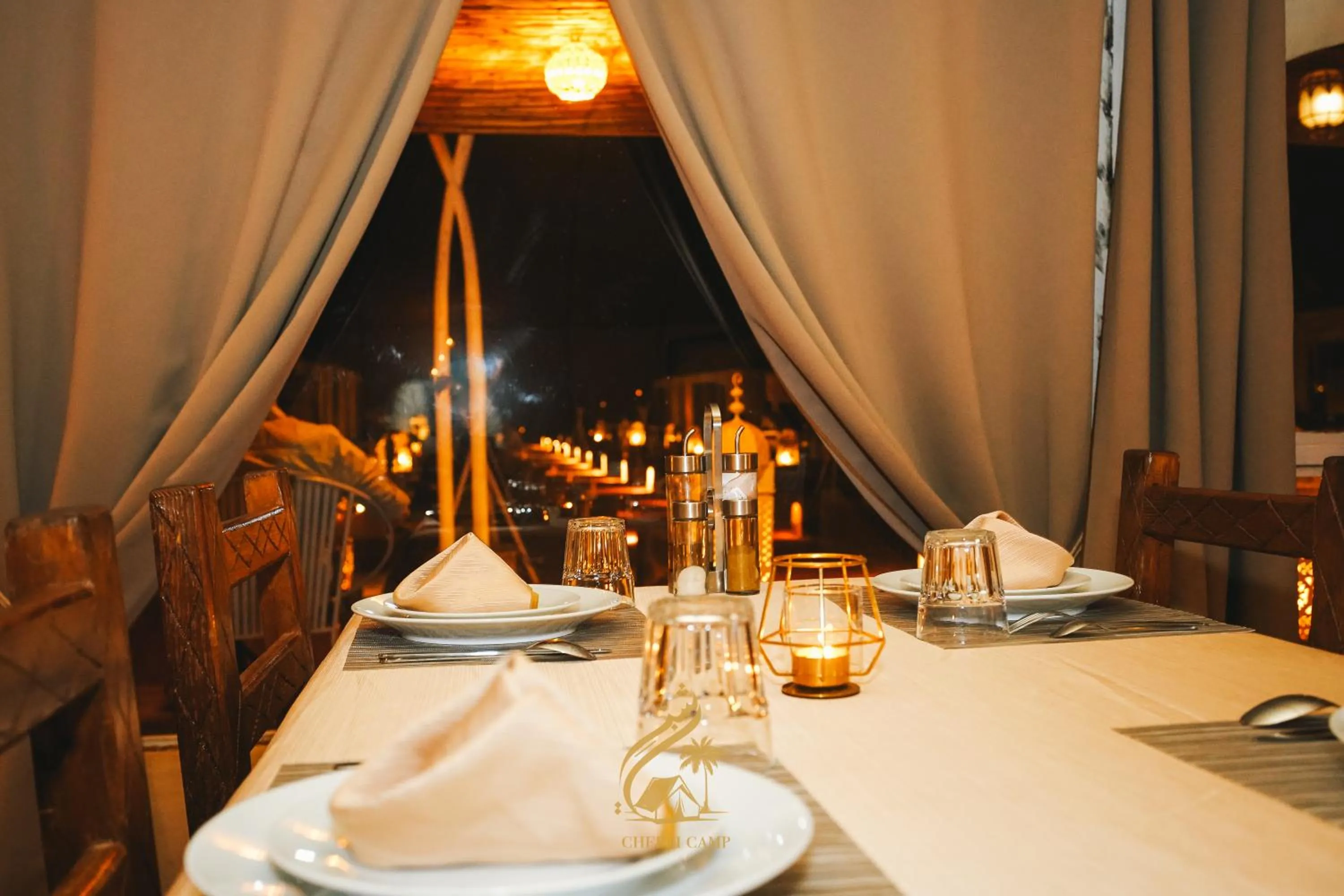 Restaurant/places to eat in Luxury Camp Chebbi