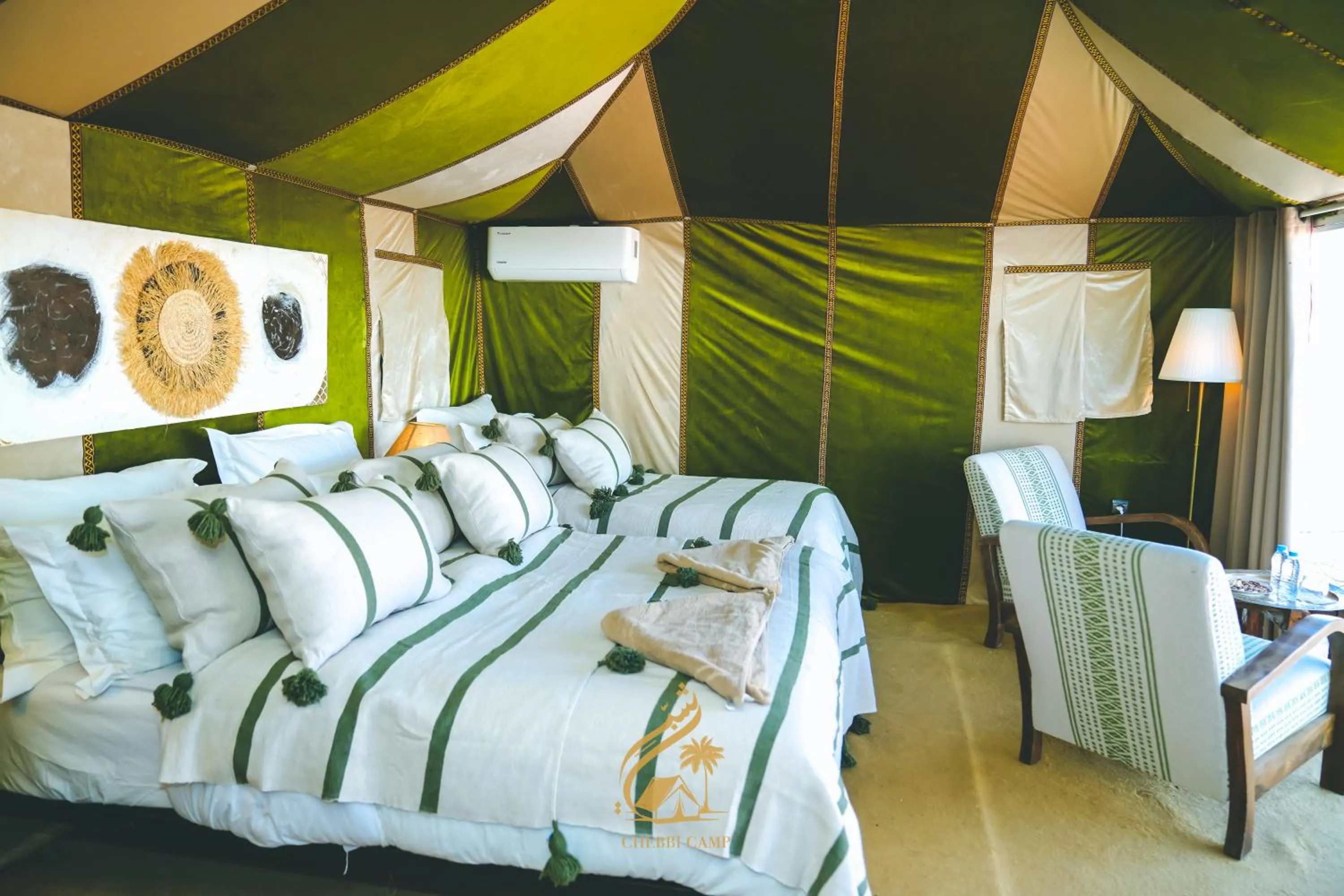 Photo of the whole room, Bed in Luxury Camp Chebbi
