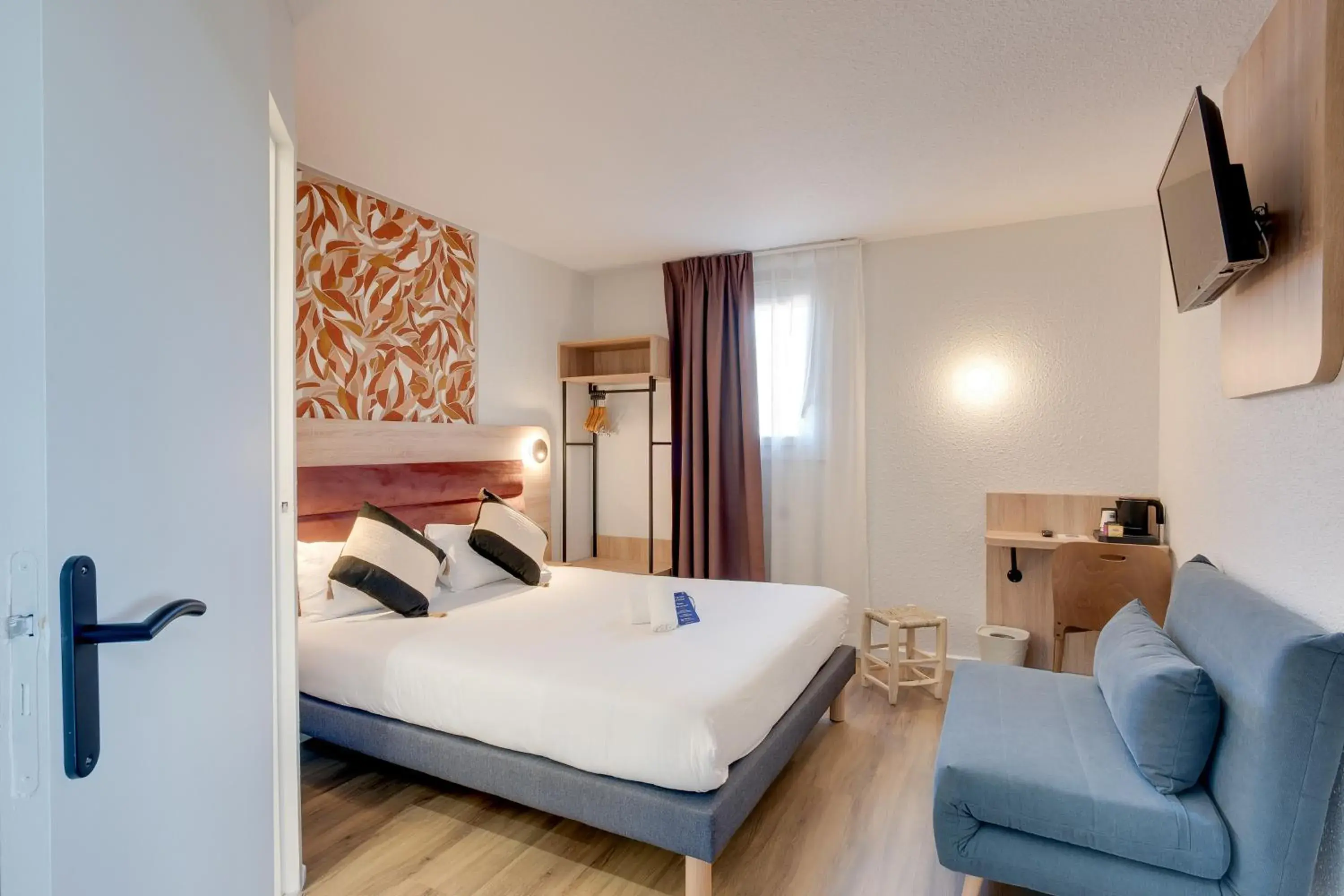 Bedroom, Bed in Sure Hotel by Best Western Valence Nord Bedroom, Bed in Sure Hotel by Best Western Valence Nord