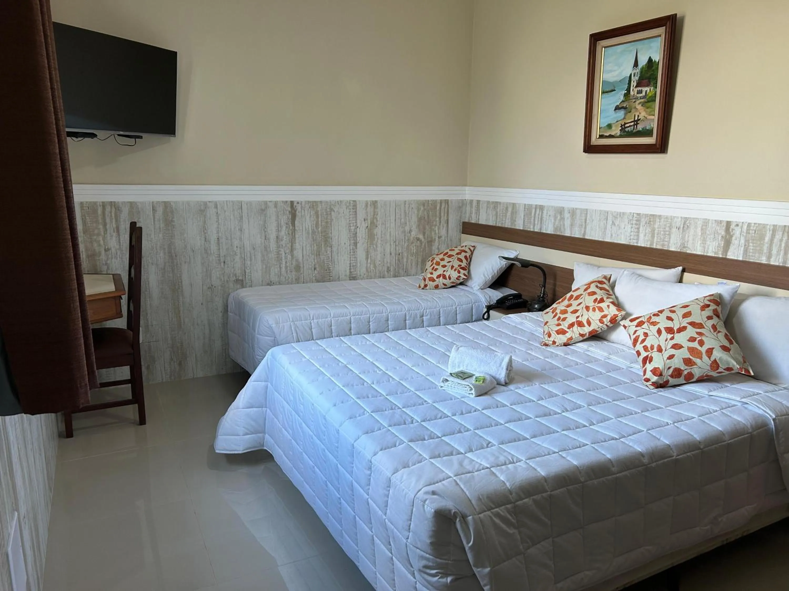 Bed in Hotel Colonial