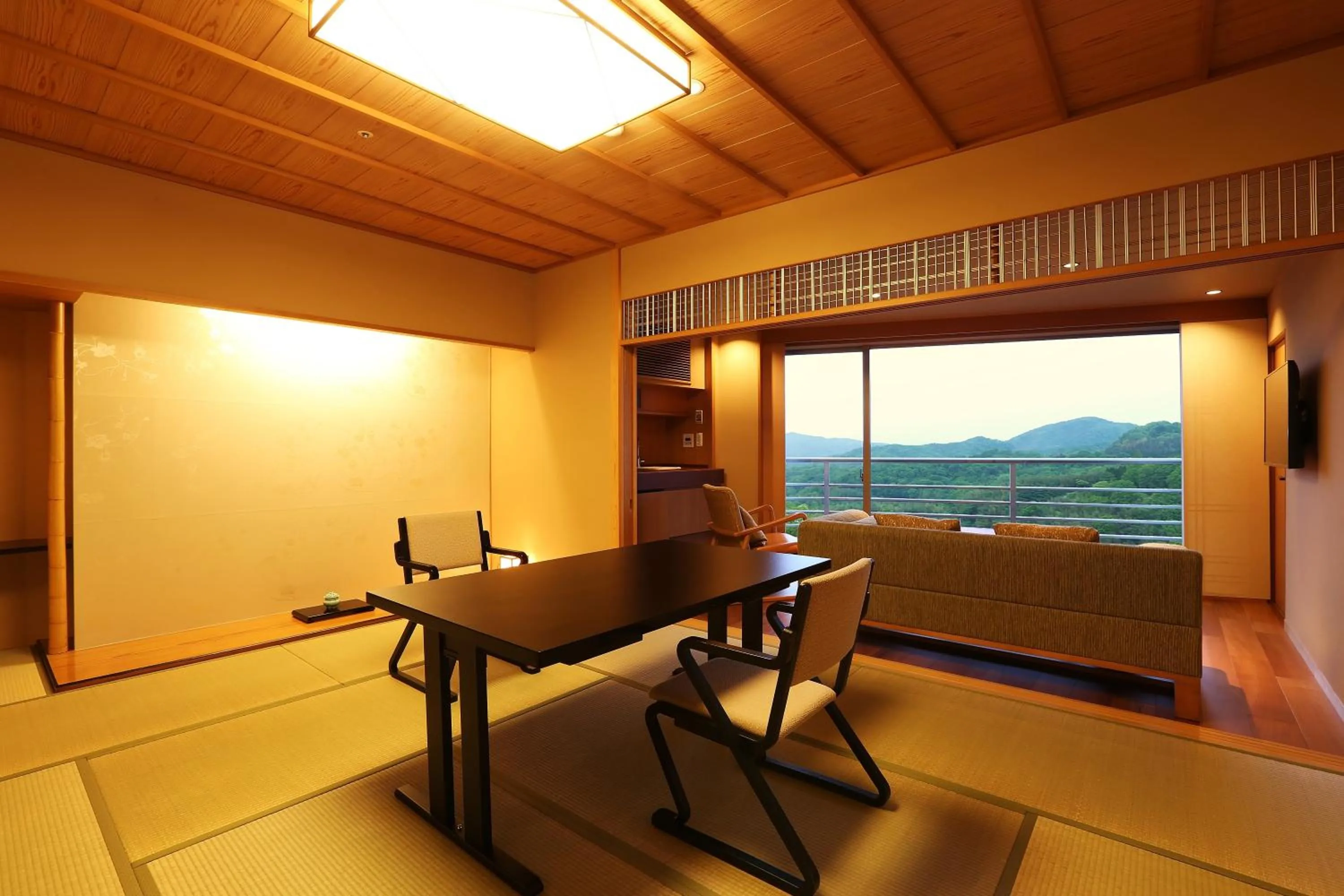 Photo of the whole room in Arima Grand Hotel