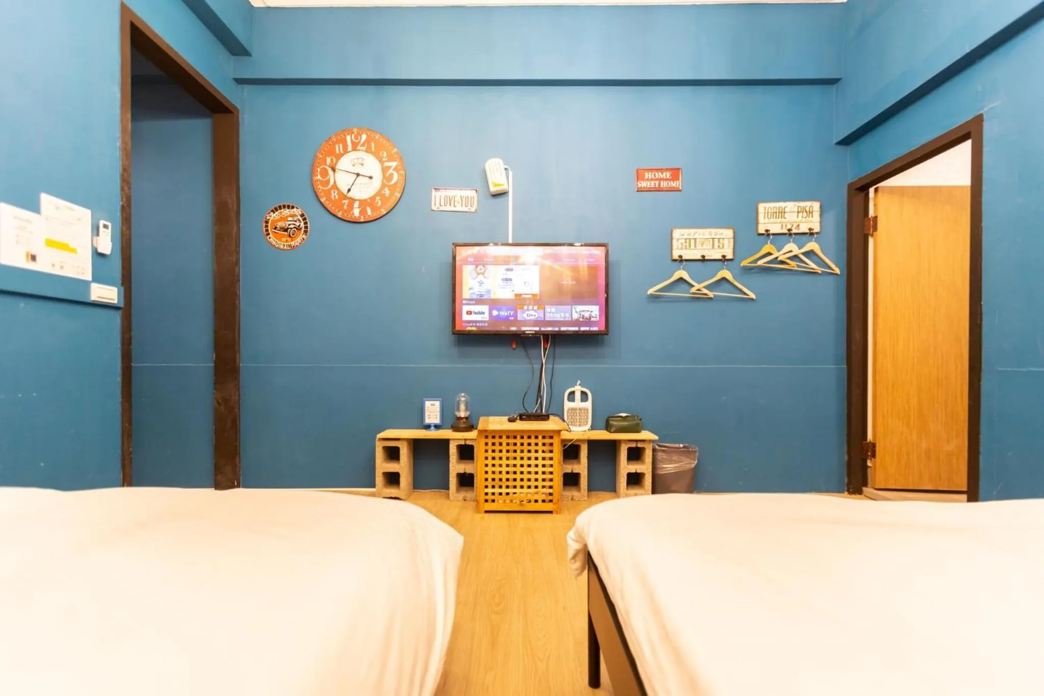 Bed in Tainan Little Day