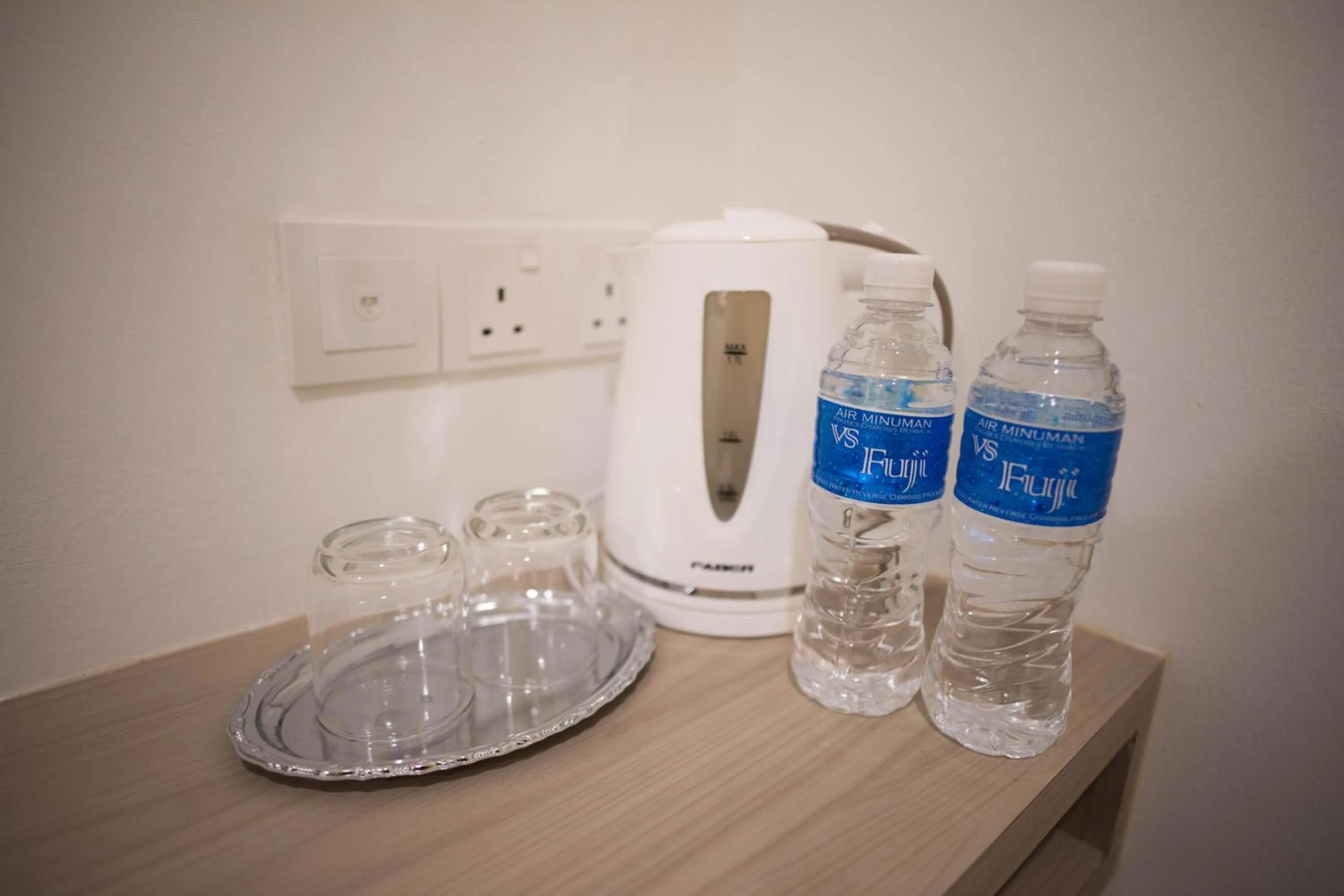 Coffee/tea facilities in HomeStay 21 Hotel