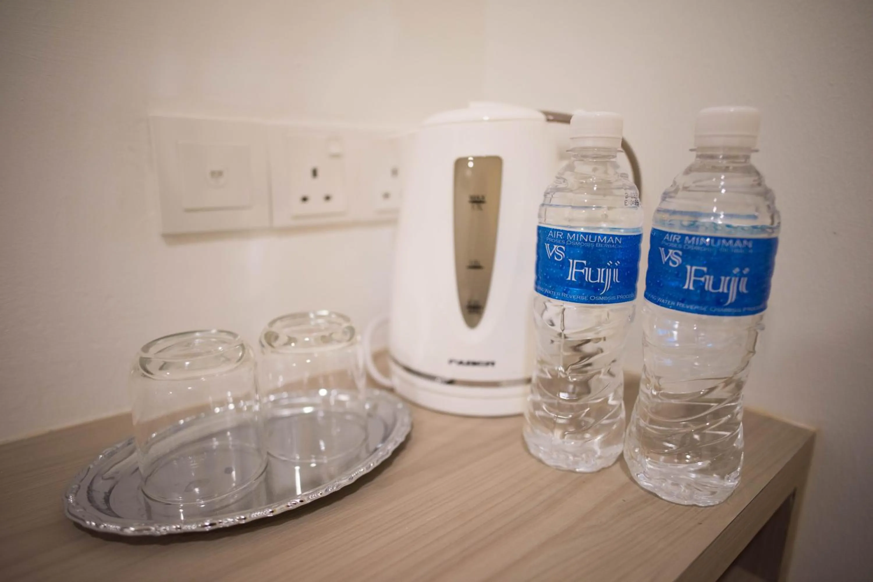 Coffee/tea facilities in HomeStay 21 Hotel