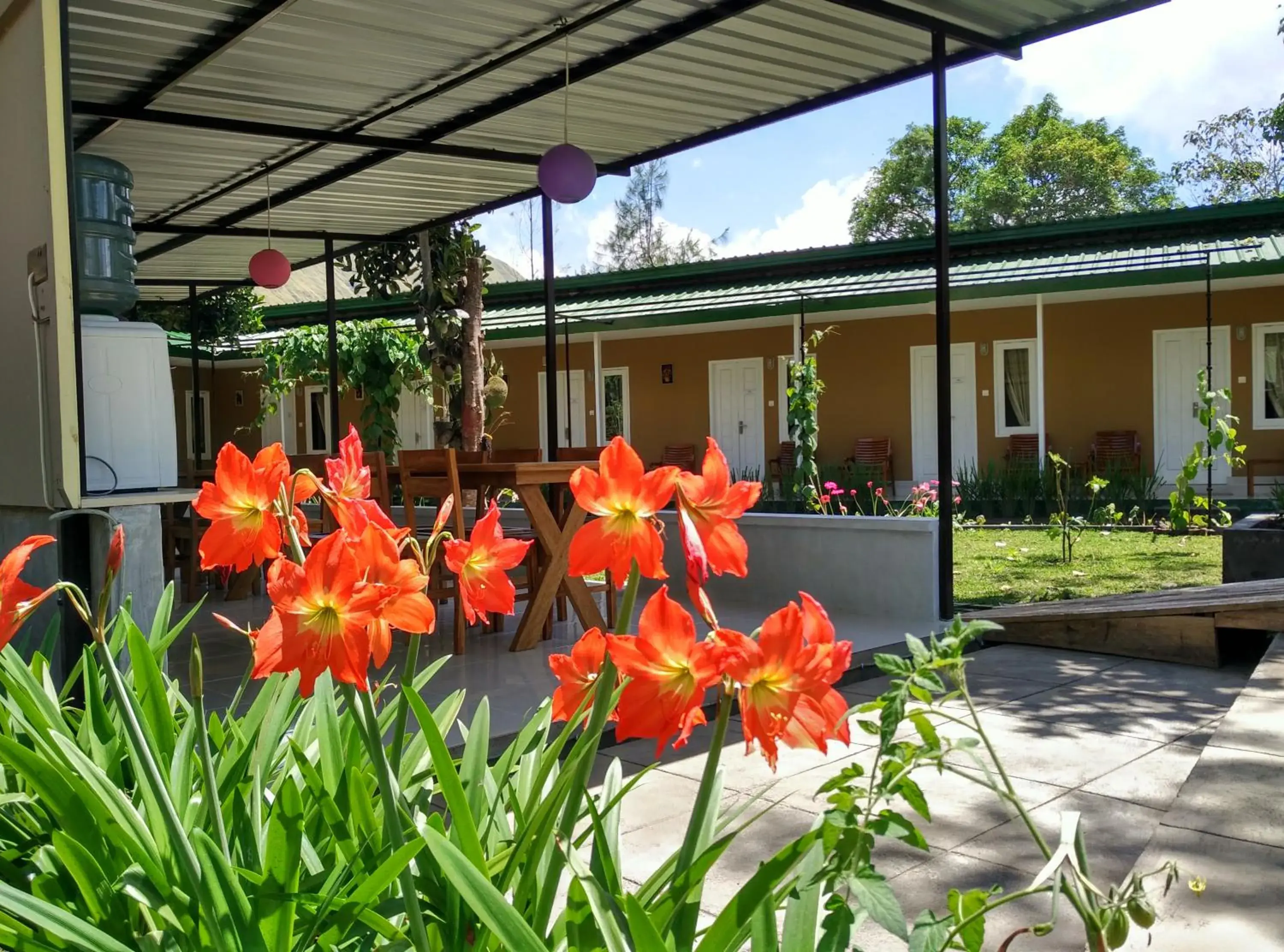 Property building in Rinjani Garden Syariah by ecommerceloka Property building in Rinjani Garden Syariah by ecommerceloka