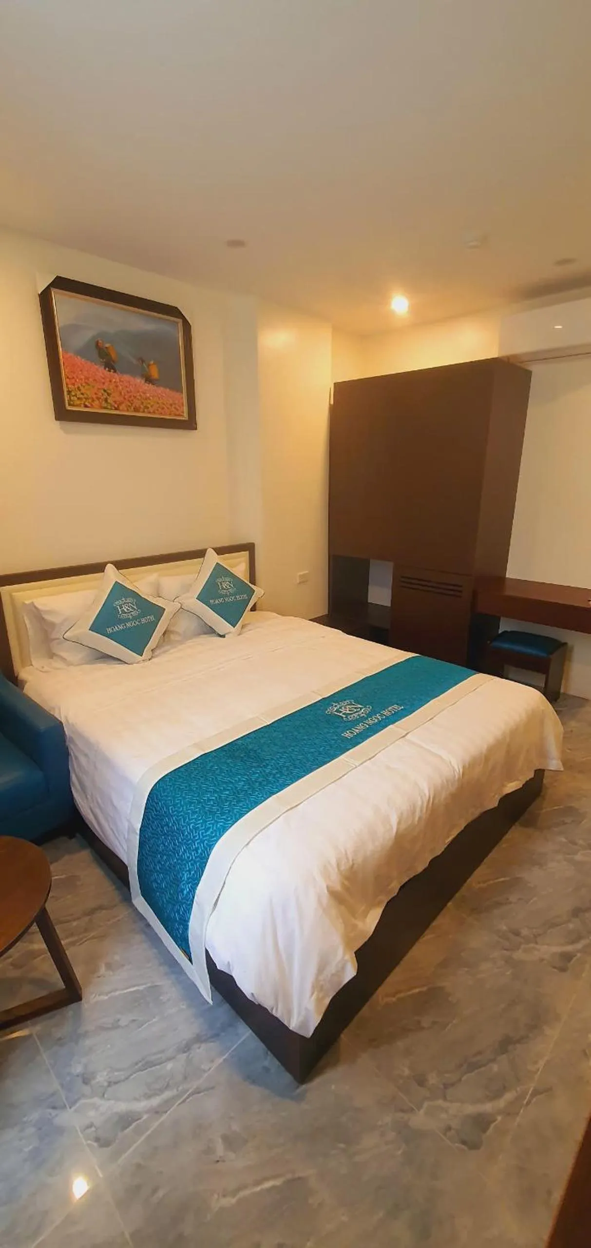 Bed in Hoang Ngoc Hotel