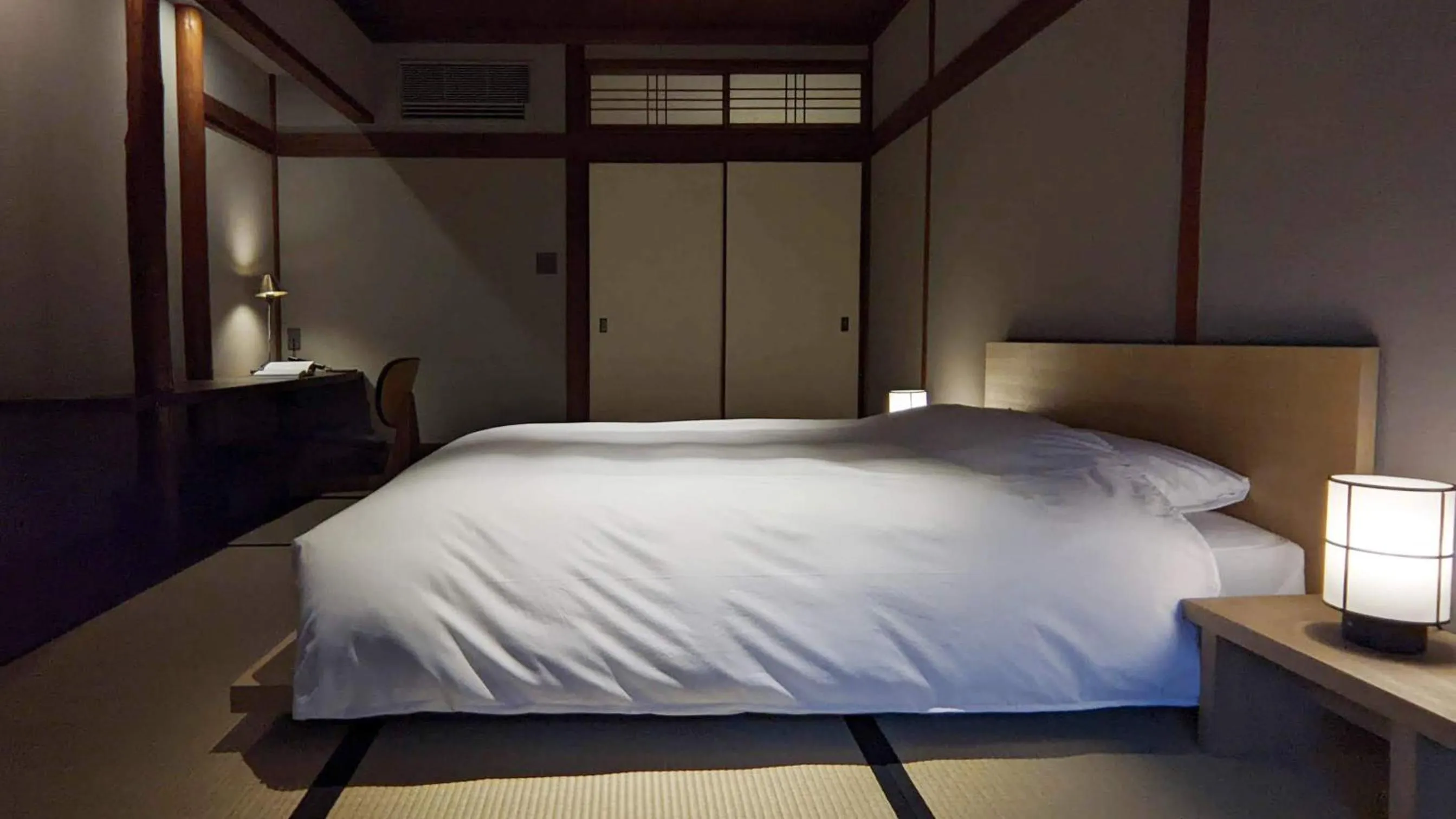 Bed in Kobayashiya -Kinosaki Onsen-