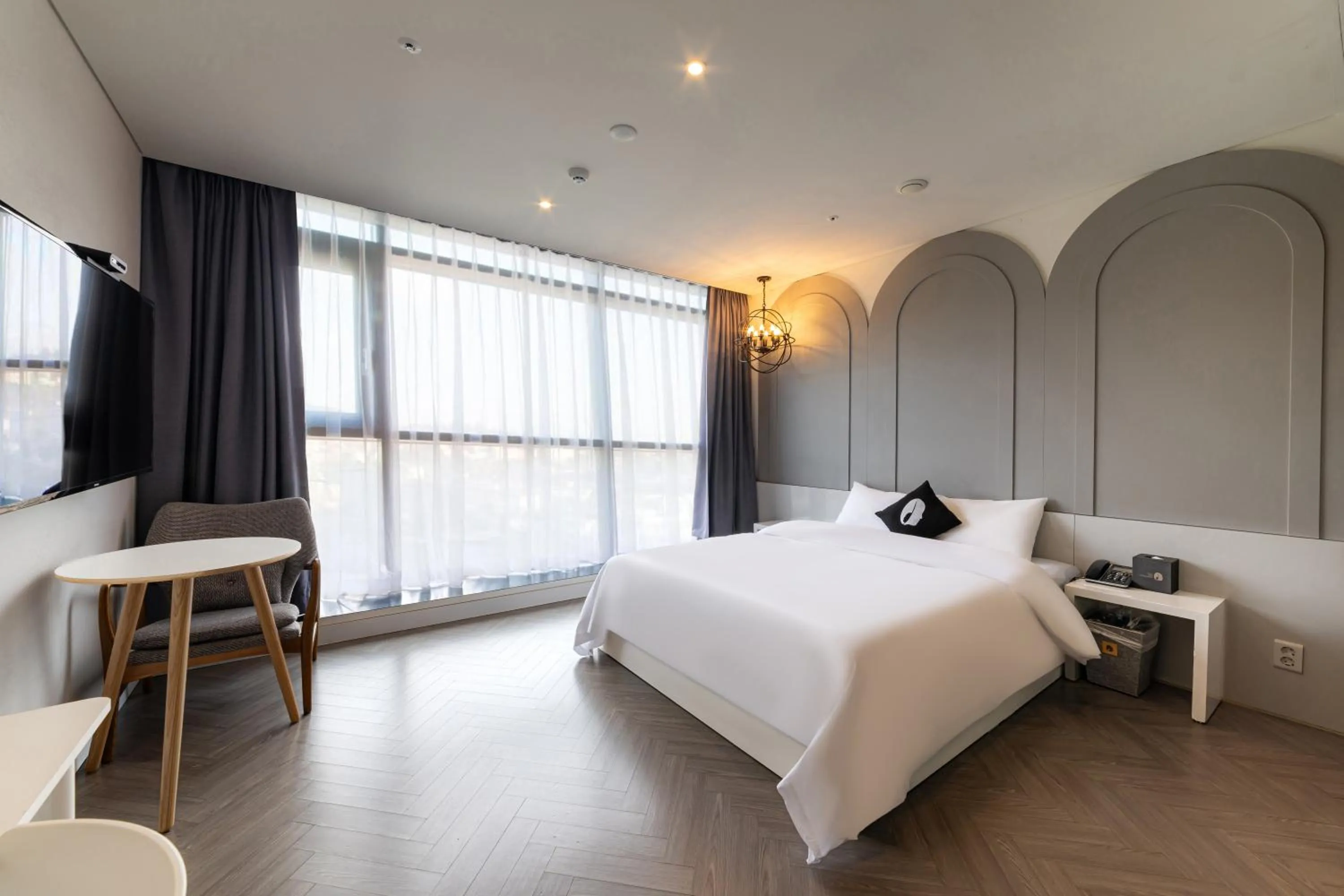 Bed in Hotel The Designers Seoul Station