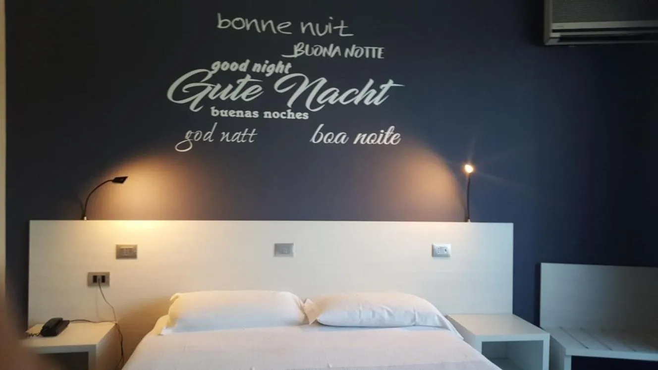 Bedroom, Bed in Park Hotel