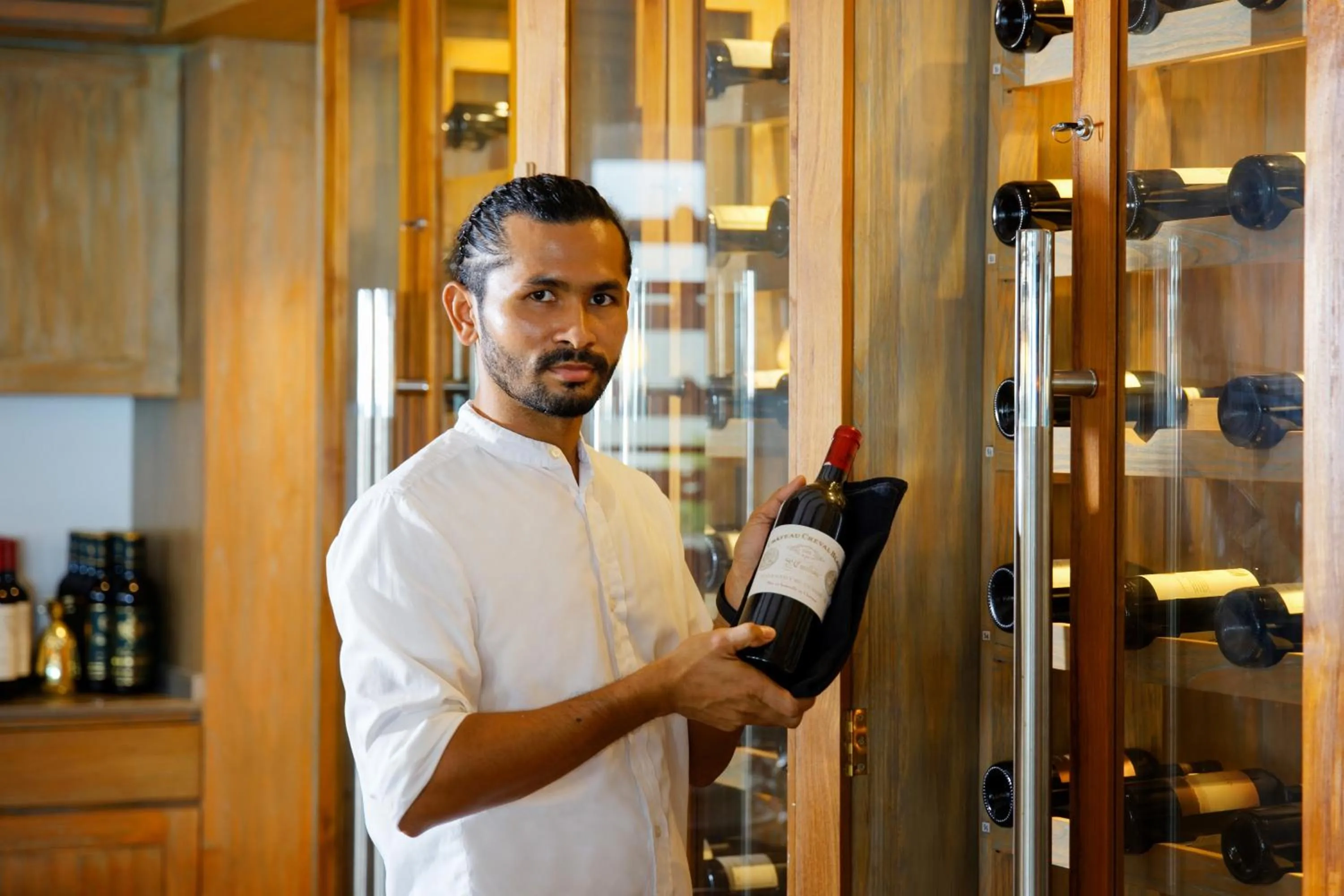 Lounge or bar in Grand Park Kodhipparu Maldives