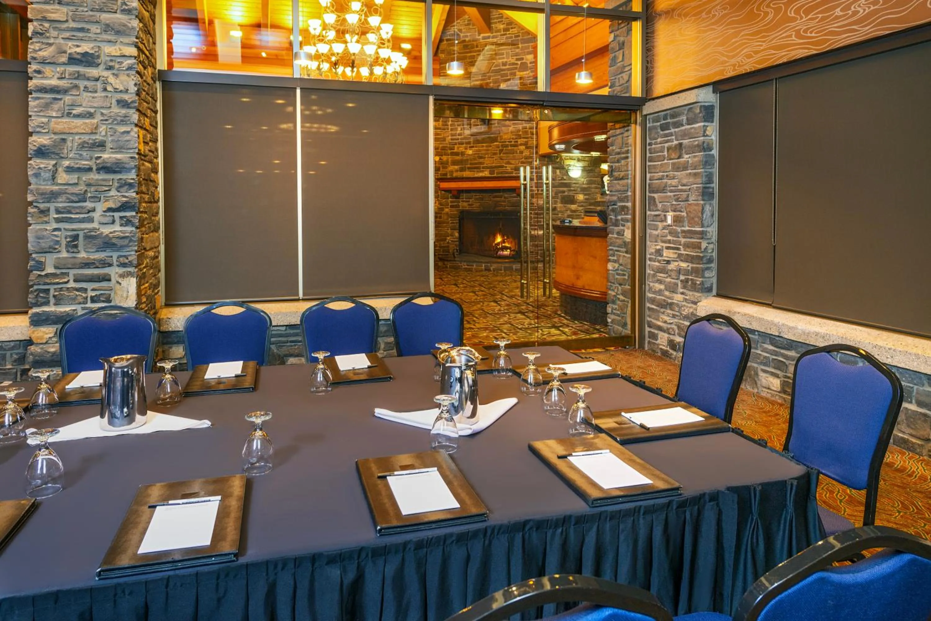 Meeting/conference room in Royal Canadian Lodge