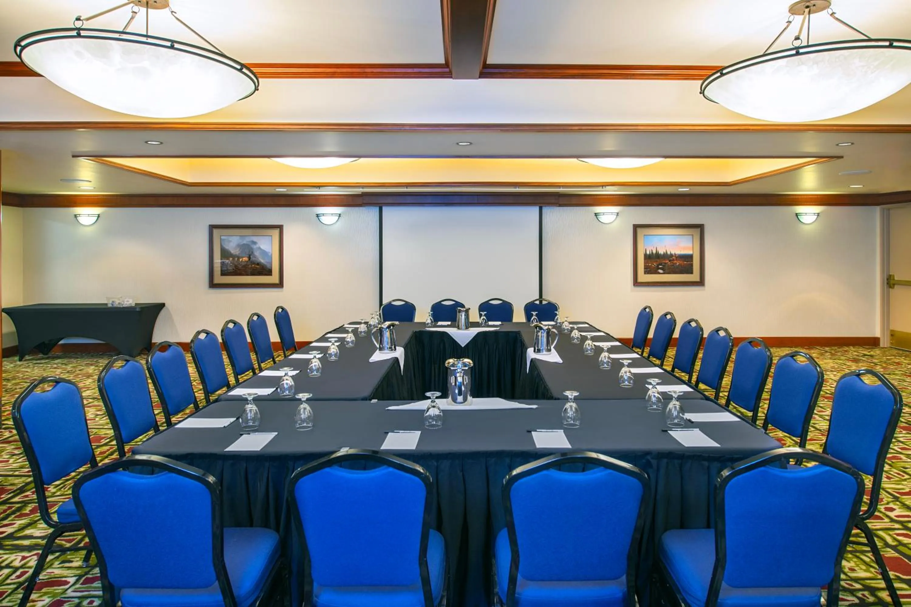 Meeting/conference room in Royal Canadian Lodge