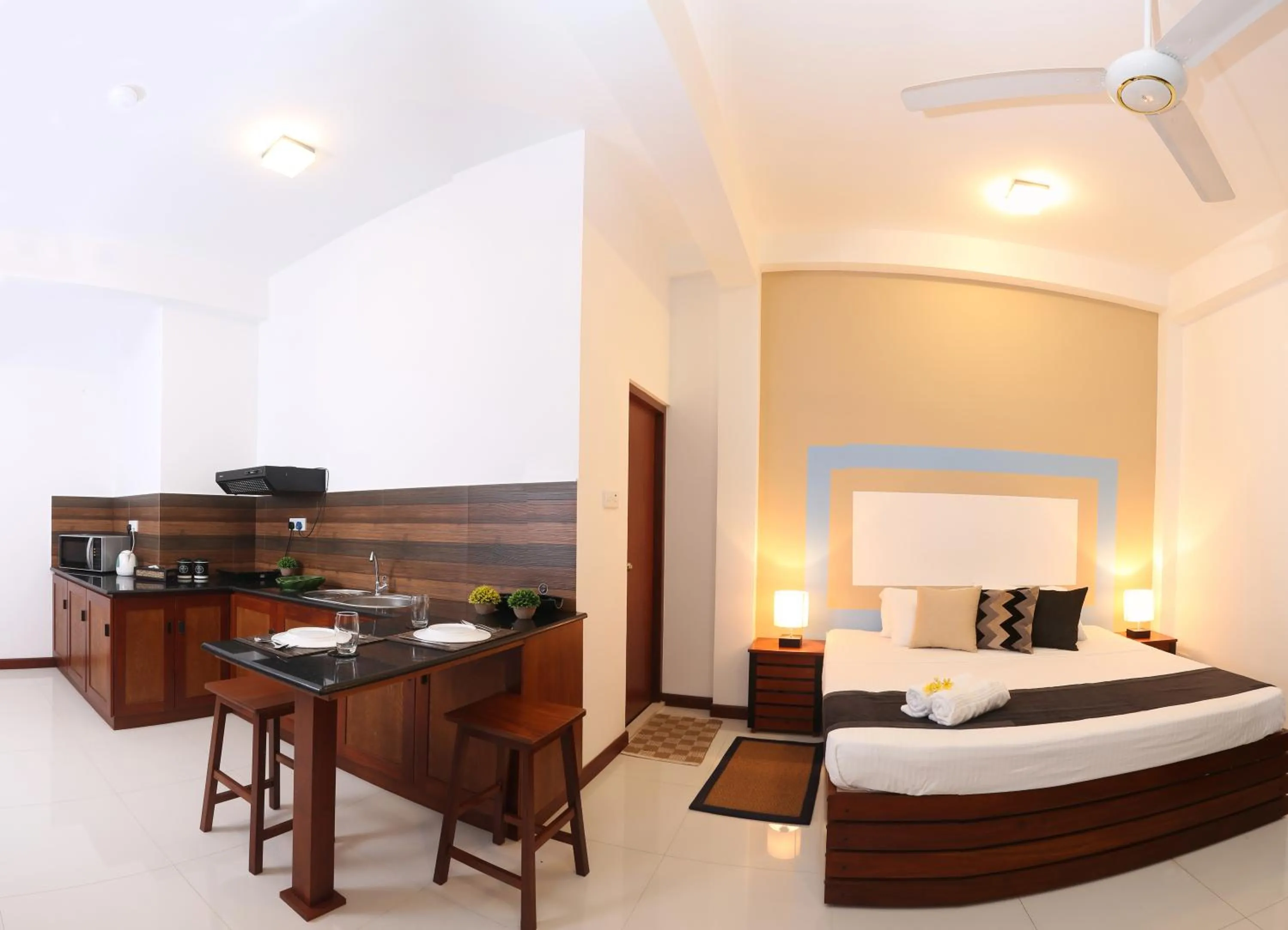 Bed in Iddamal Apartments