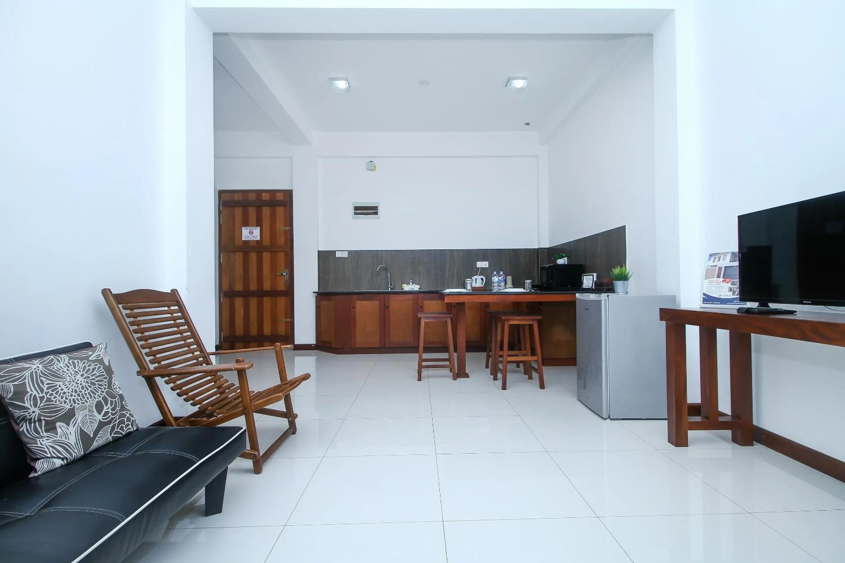 Bedroom in Iddamal Apartments