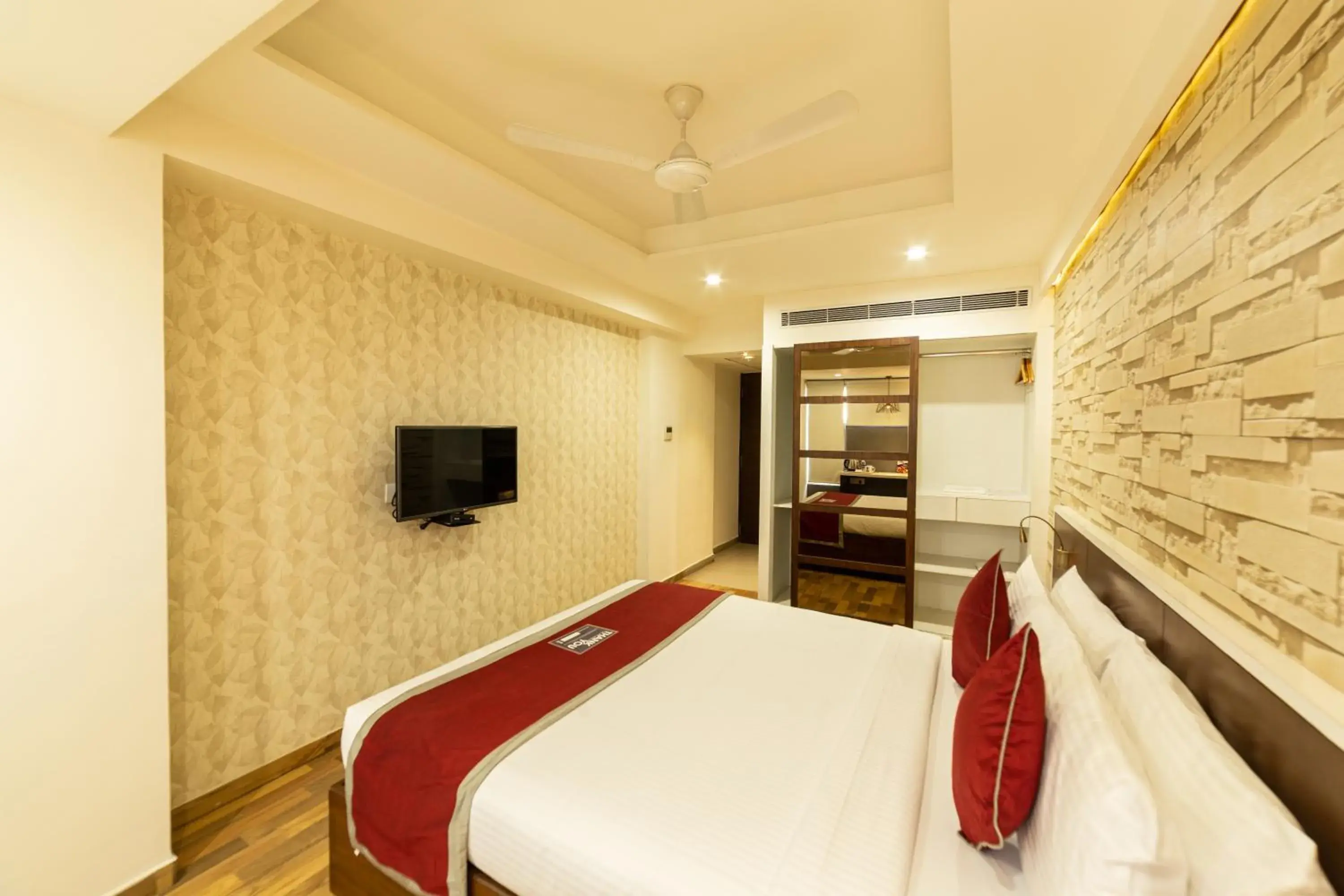 Bed in Icon Business Hotel by Bhagini Bed in Icon Business Hotel by Bhagini