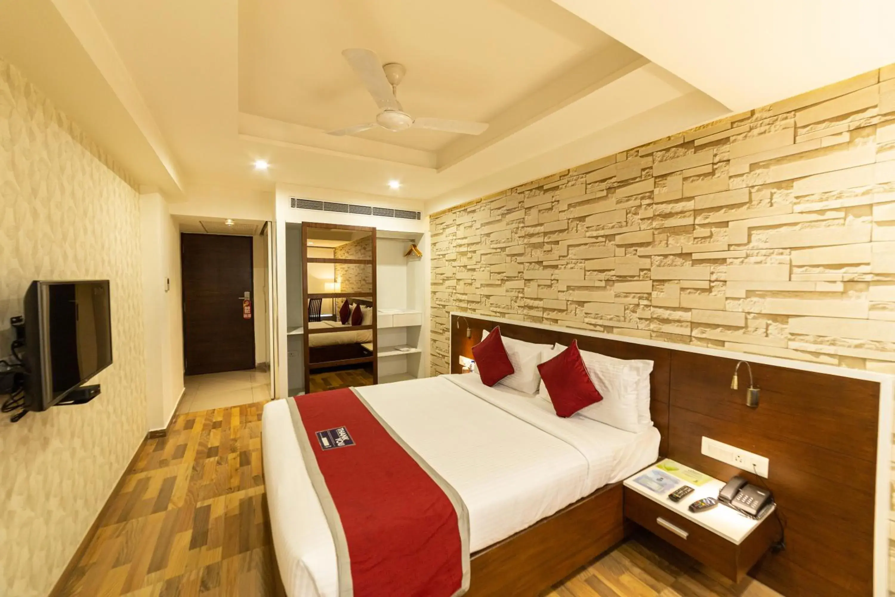 Bed in Icon Business Hotel by Bhagini Bed in Icon Business Hotel by Bhagini