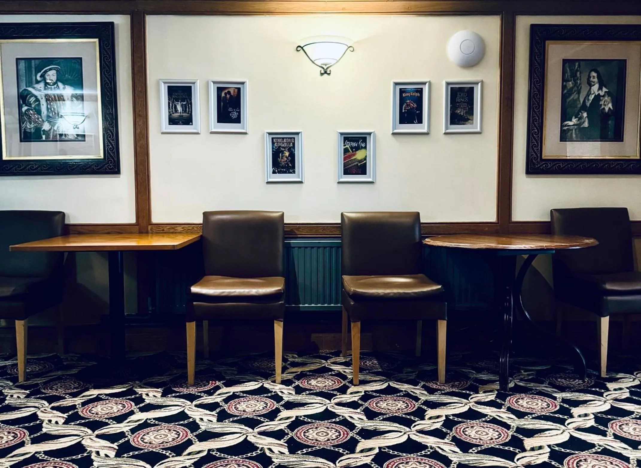 Restaurant/places to eat in Carrington House Hotel