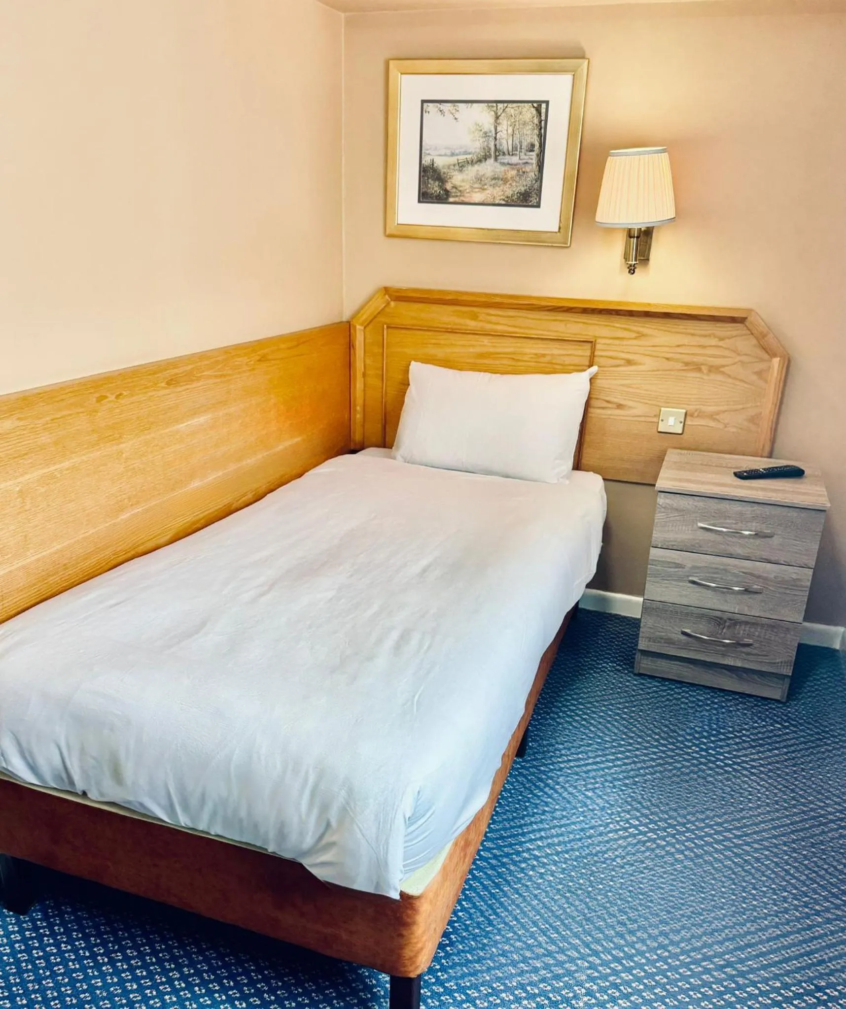 Bed in Carrington House Hotel