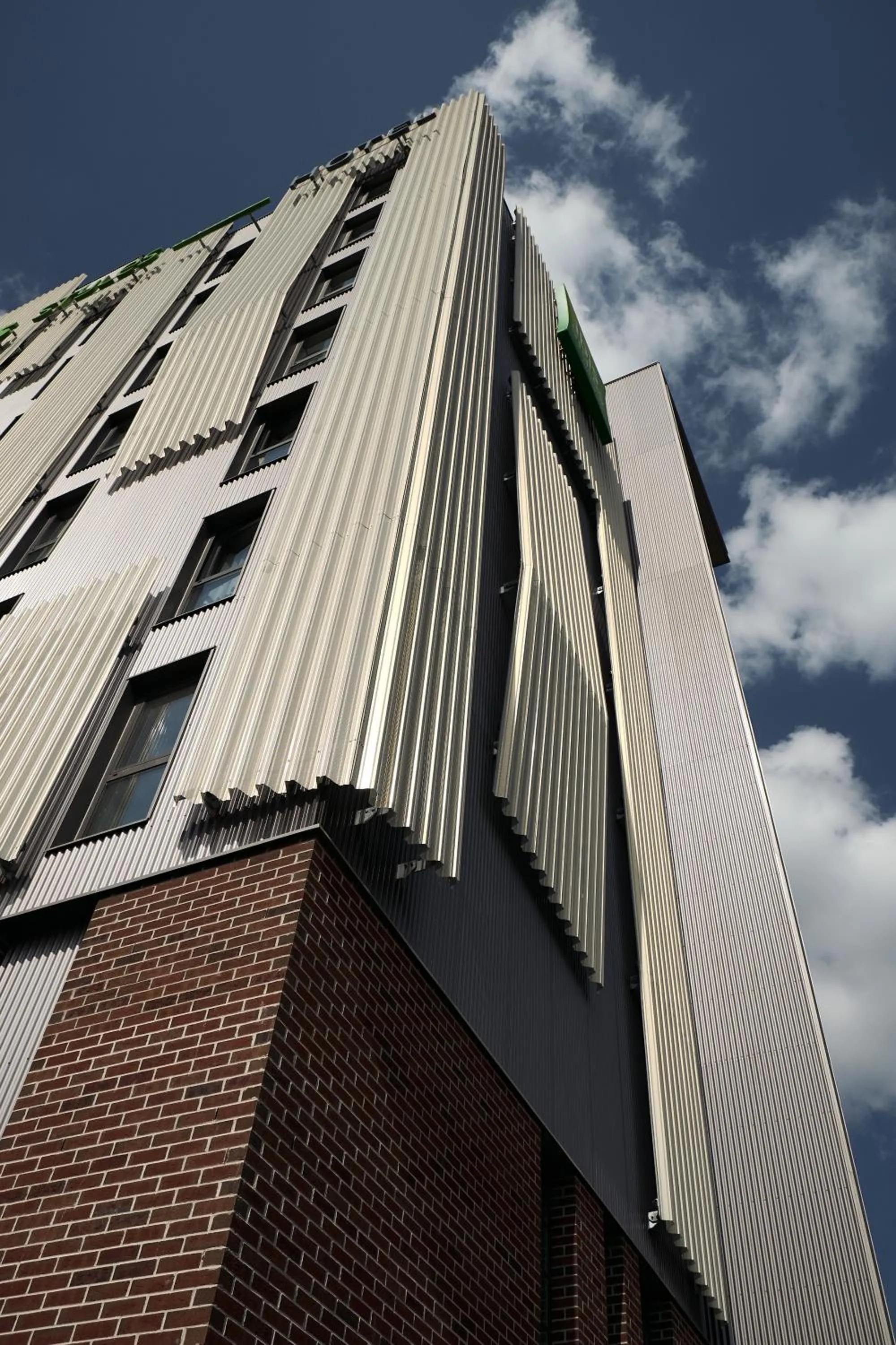 Property building in ibis Styles Arad