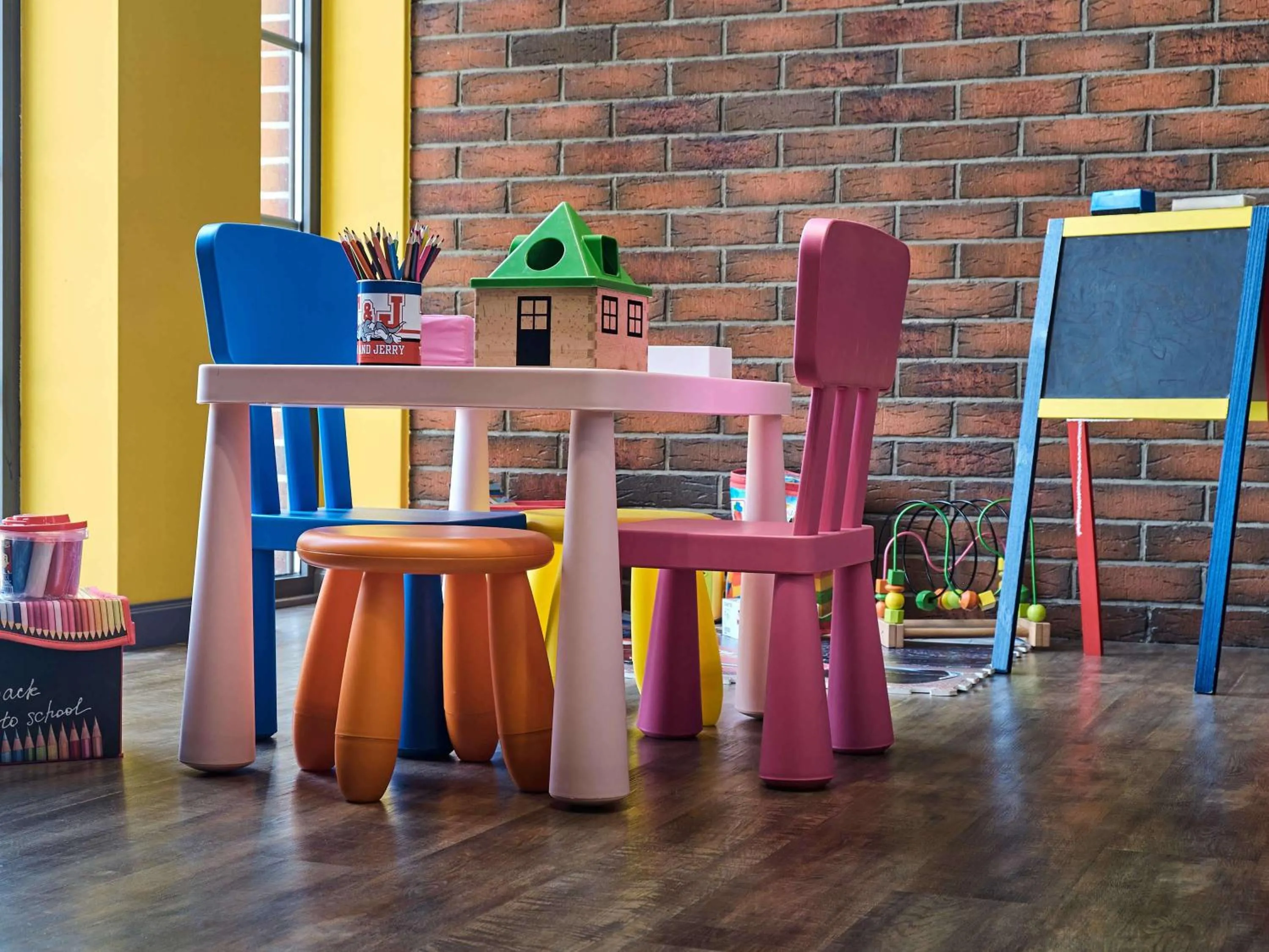 Property building in ibis Styles Arad