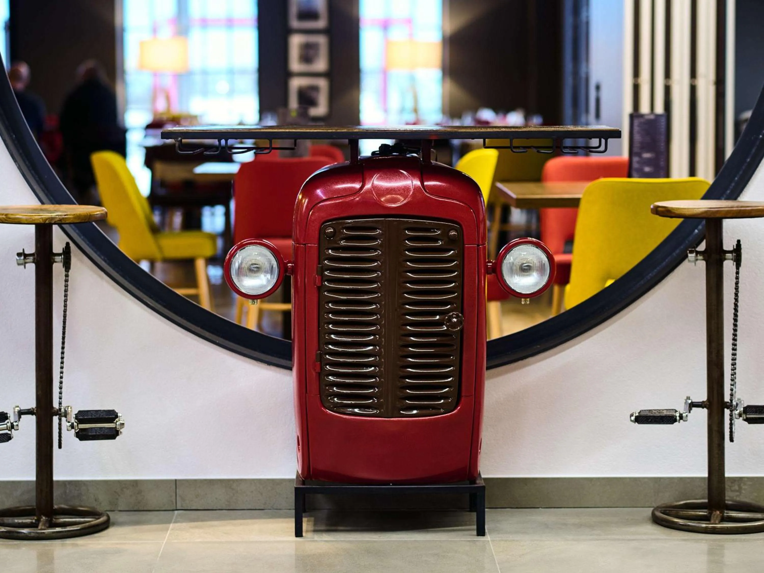 Lounge or bar in ibis Styles Arad