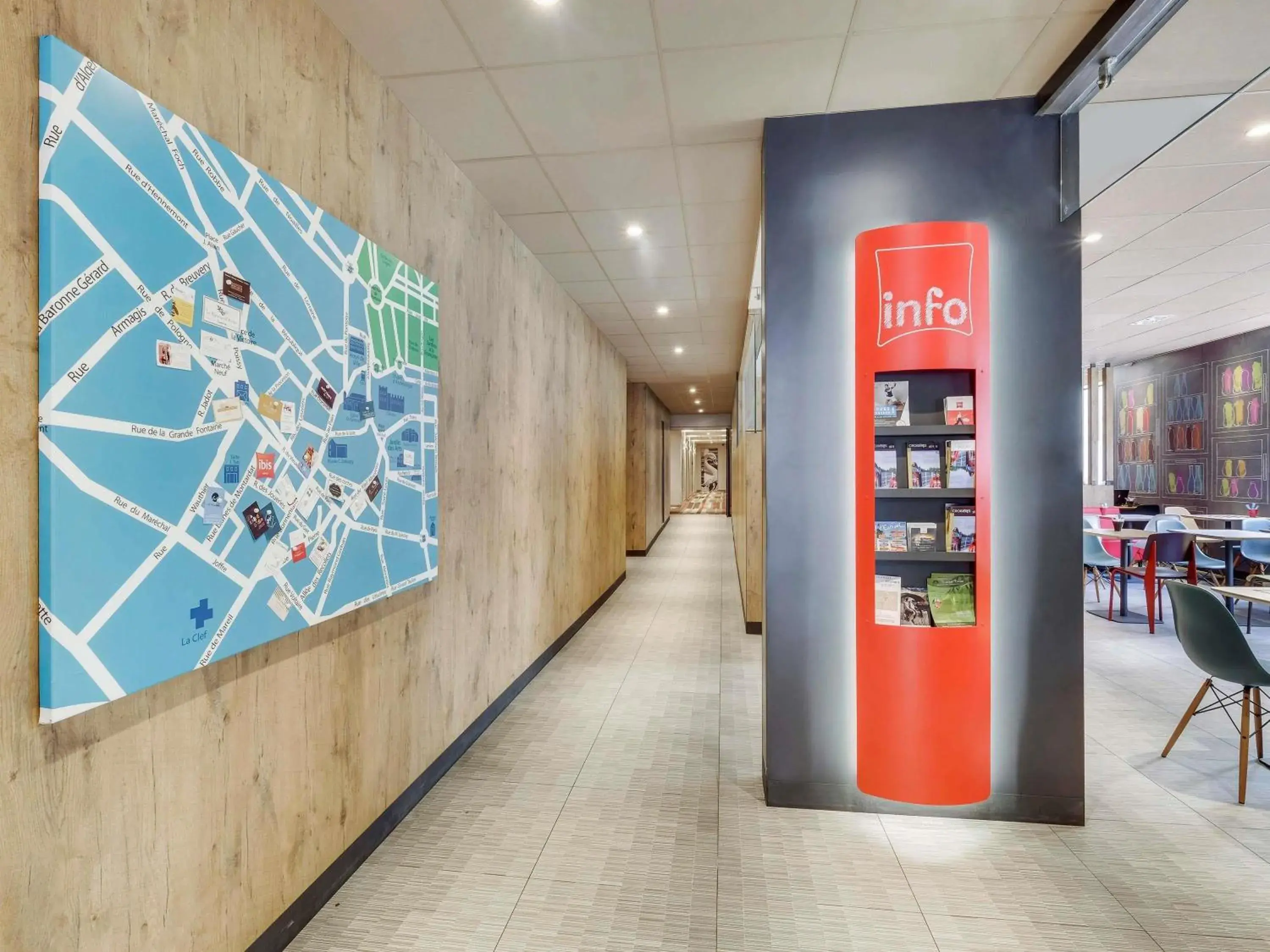 Property building in ibis Saint Germain en Laye Centre Property building in ibis Saint Germain en Laye Centre