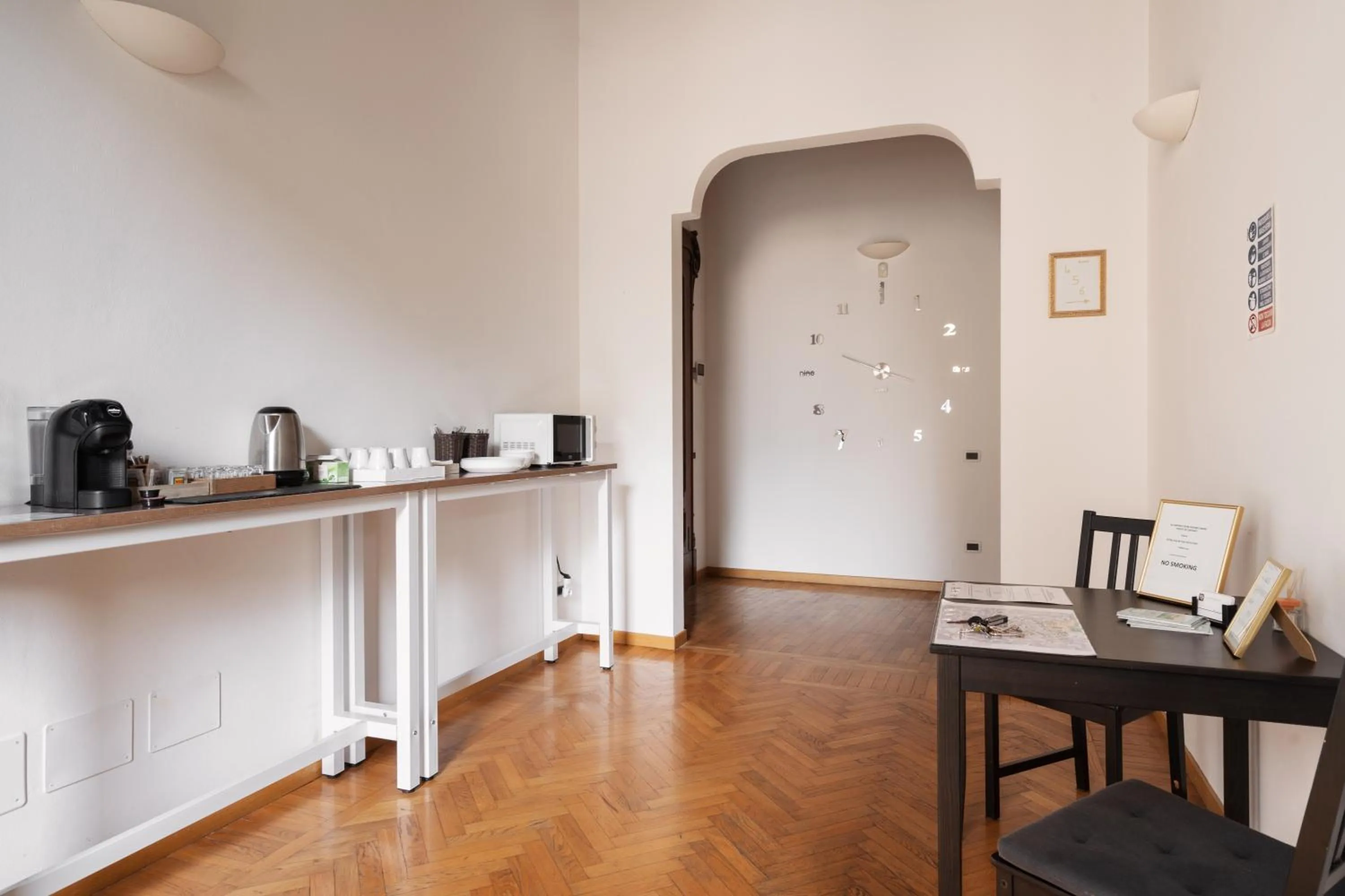 Communal lounge/ TV room in Quarenghi16