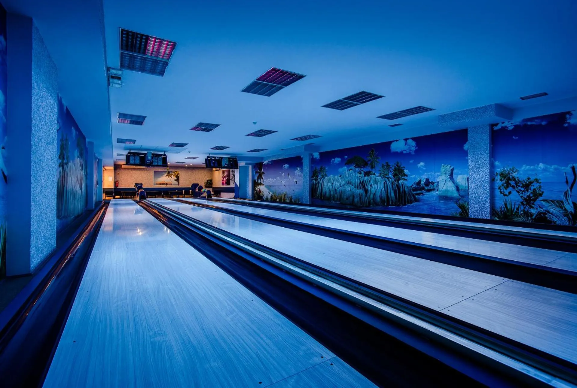 Bowling in Hotel La Mar