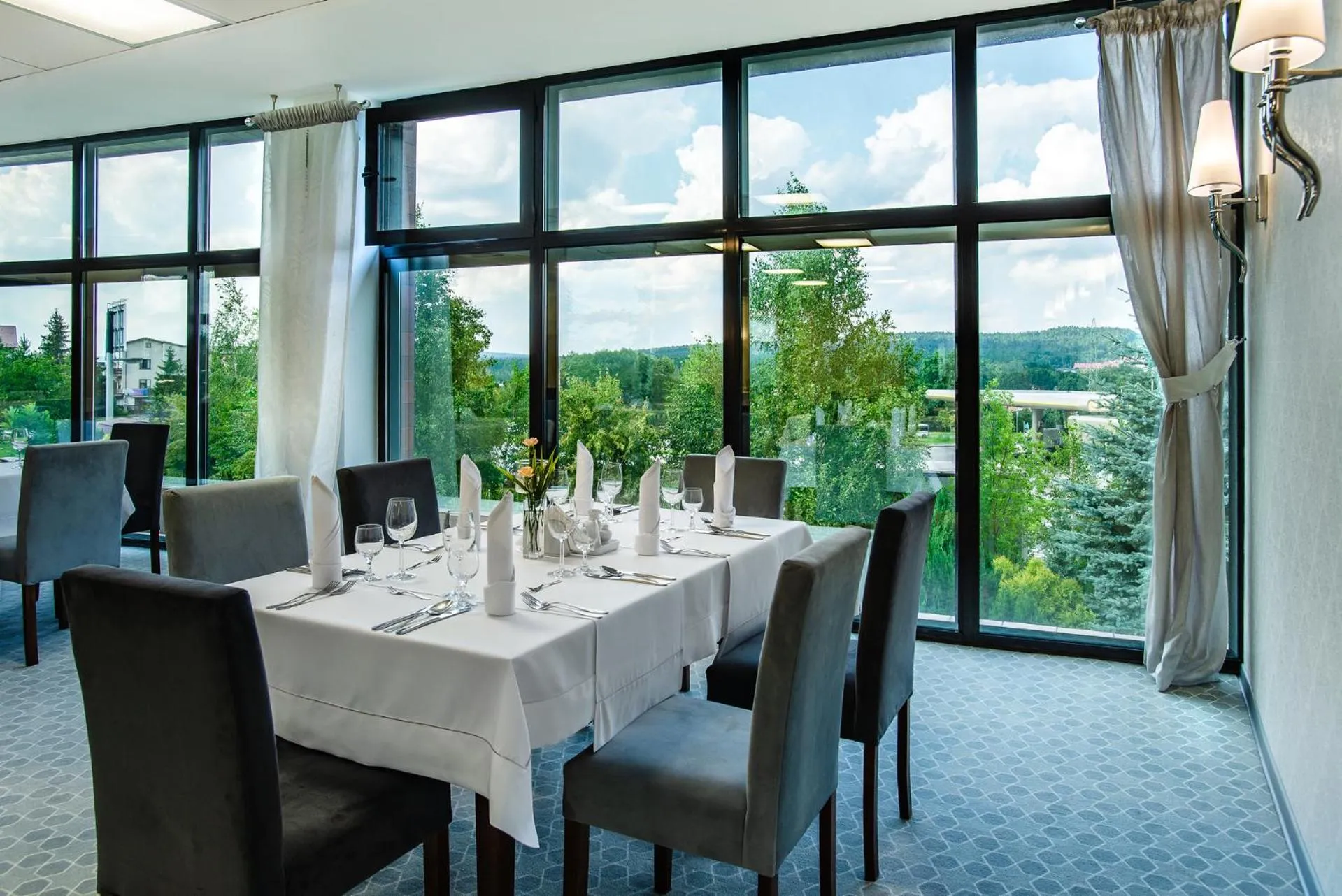 Restaurant/places to eat in Hotel La Mar