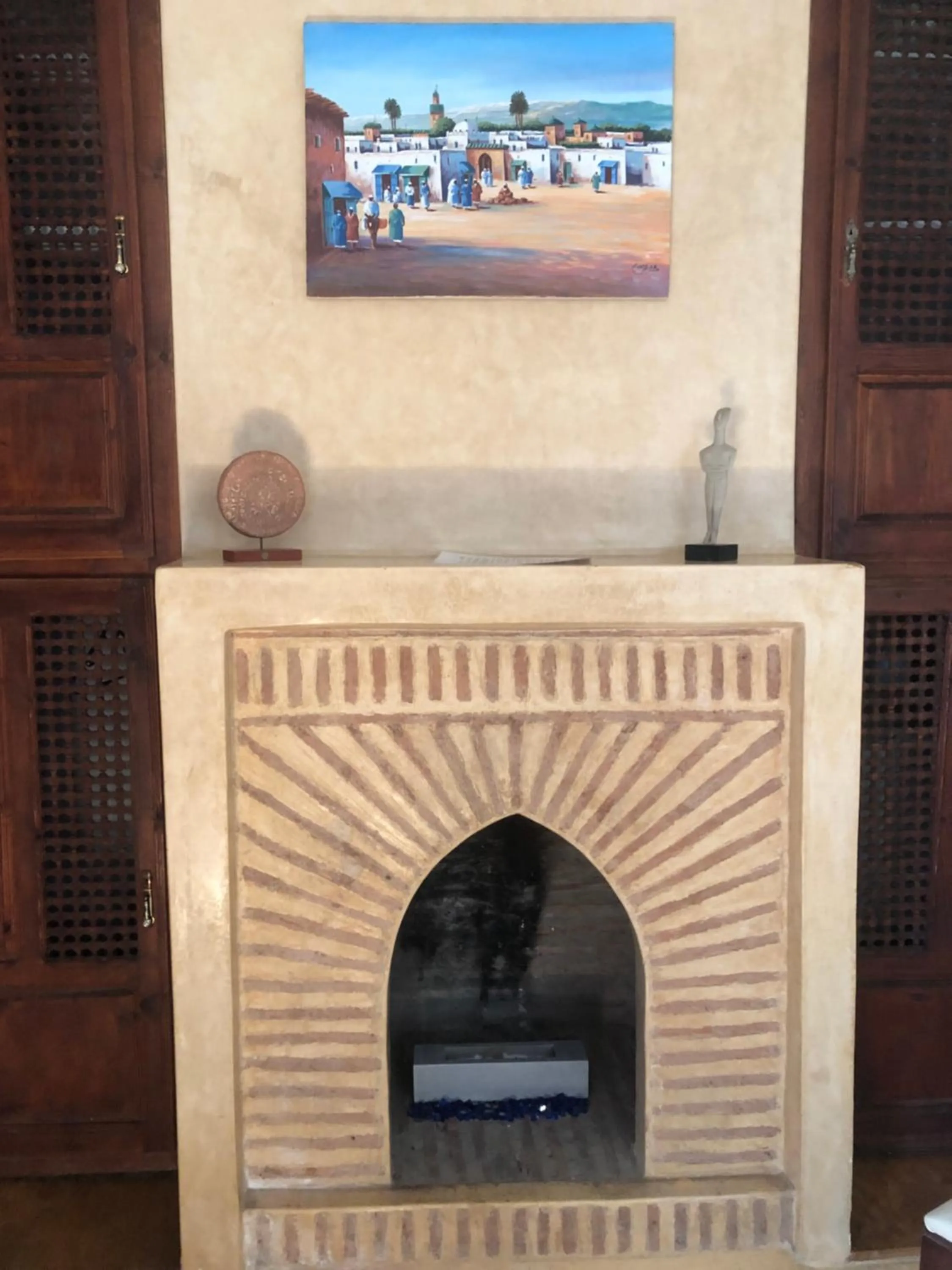 flat iron in Riad Gloria