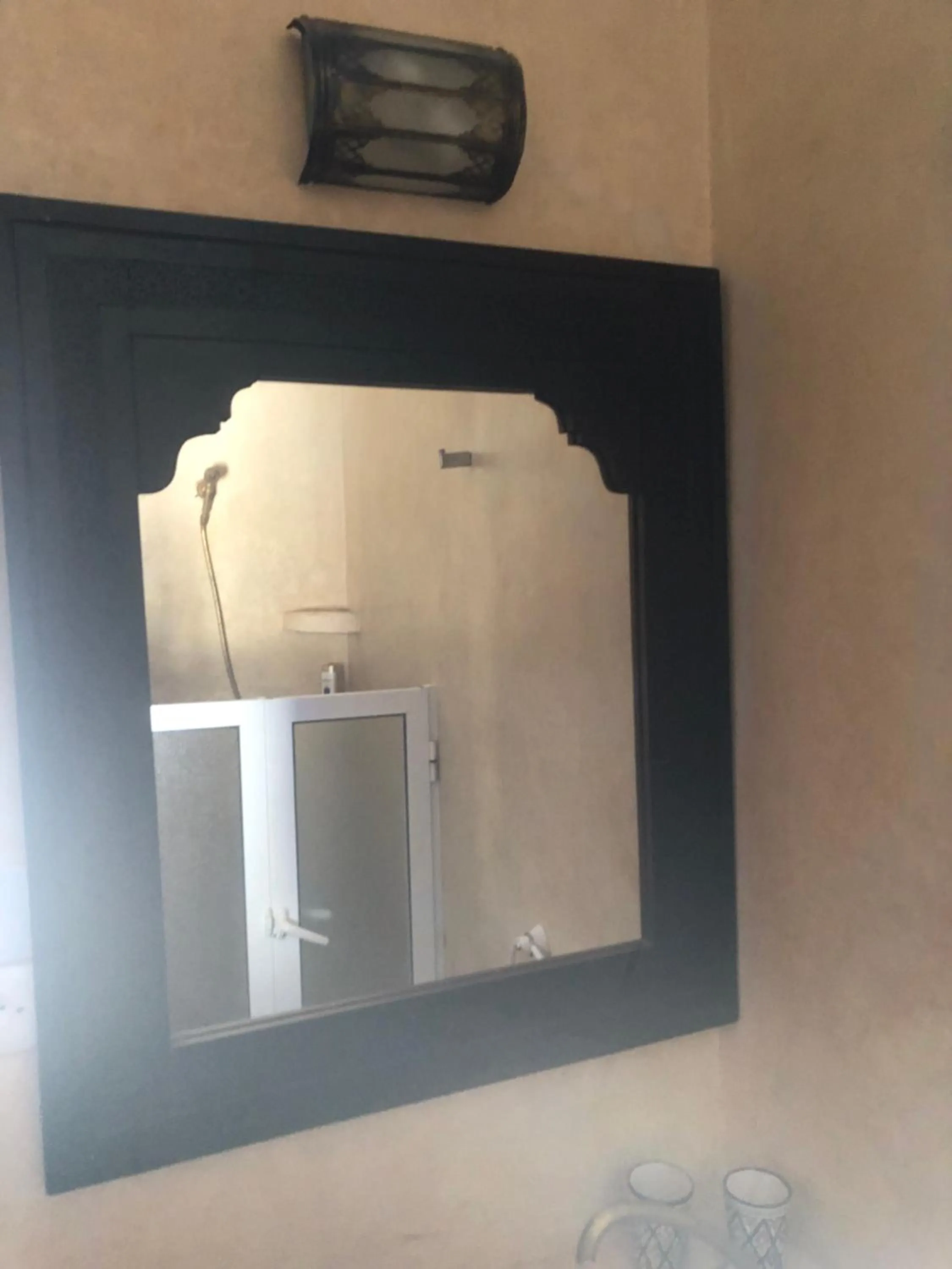 Shower in Riad Gloria