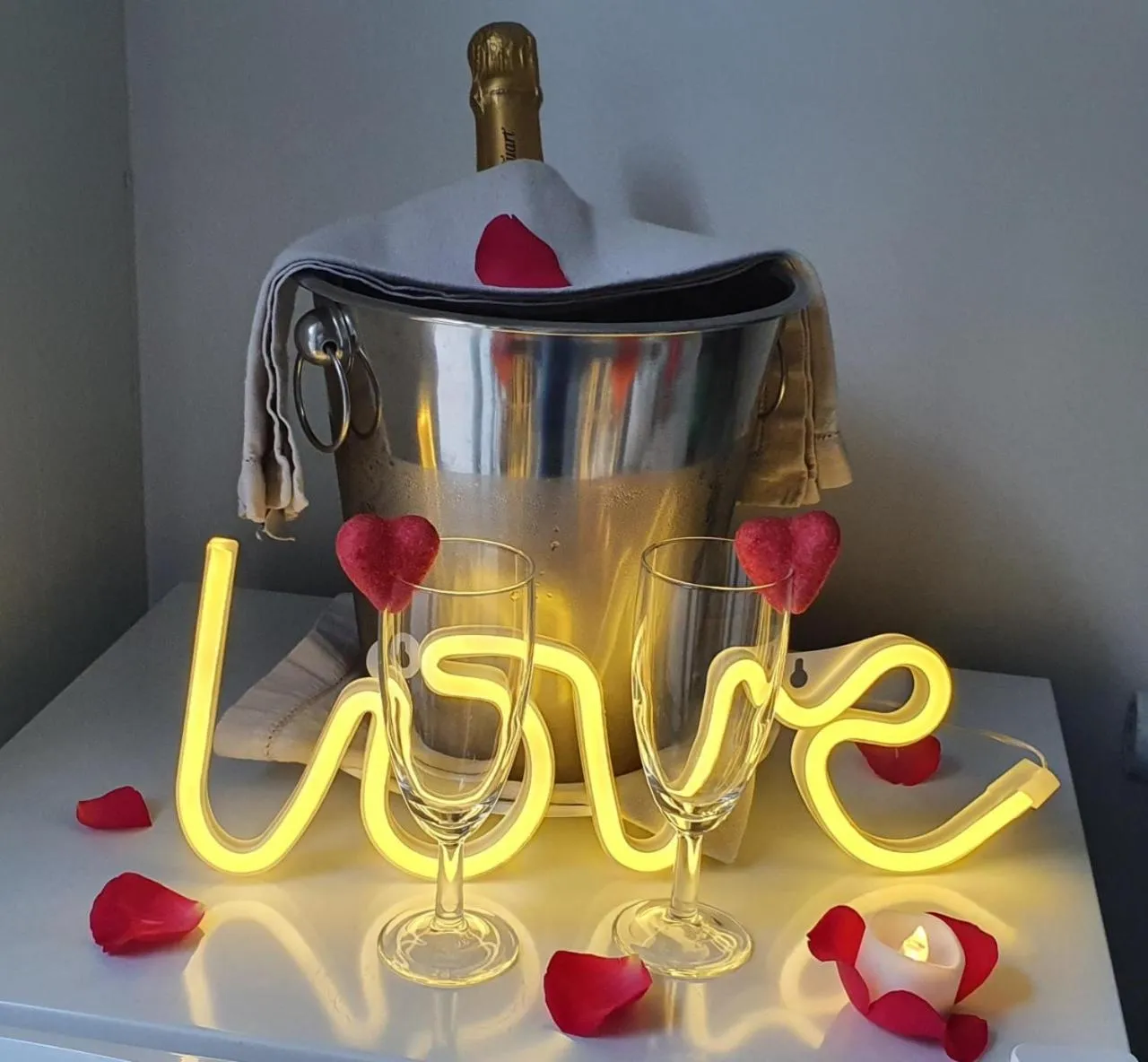 Alcoholic drinks in Au Charme de Pépiole