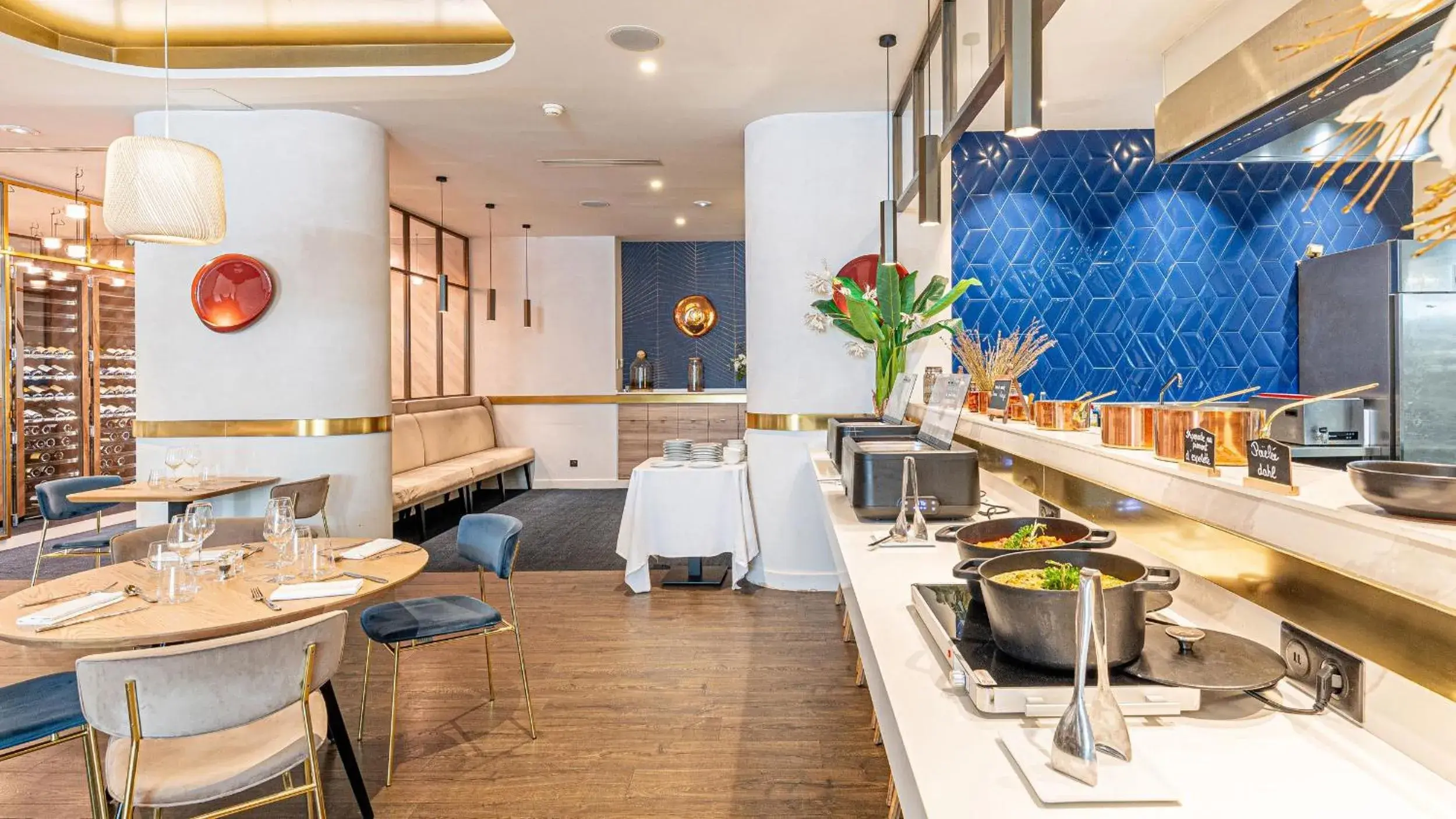 Restaurant/places to eat in Golden Tulip Aix les Bains - Hotel & Spa Restaurant/places to eat in Golden Tulip Aix les Bains - Hotel & Spa