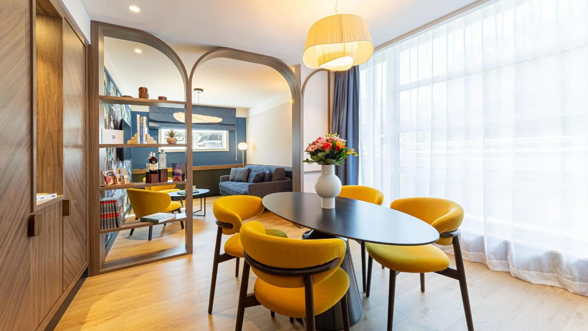 Living room in Golden Tulip Aix les Bains - Hotel & Spa Living room in Golden Tulip Aix les Bains - Hotel & Spa