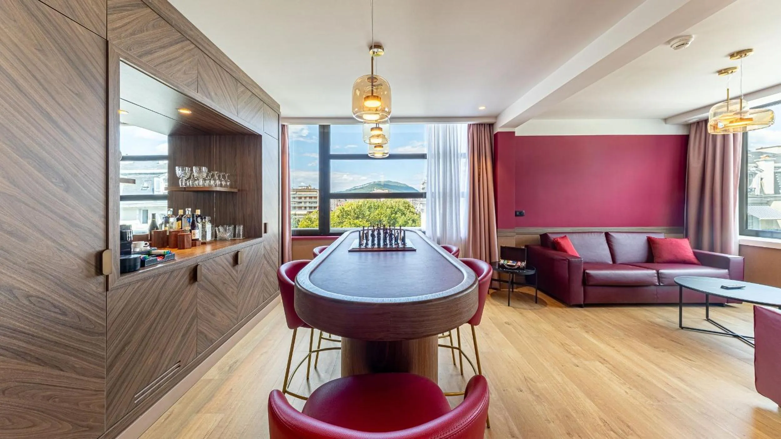 Living room in Golden Tulip Aix les Bains - Hotel & Spa