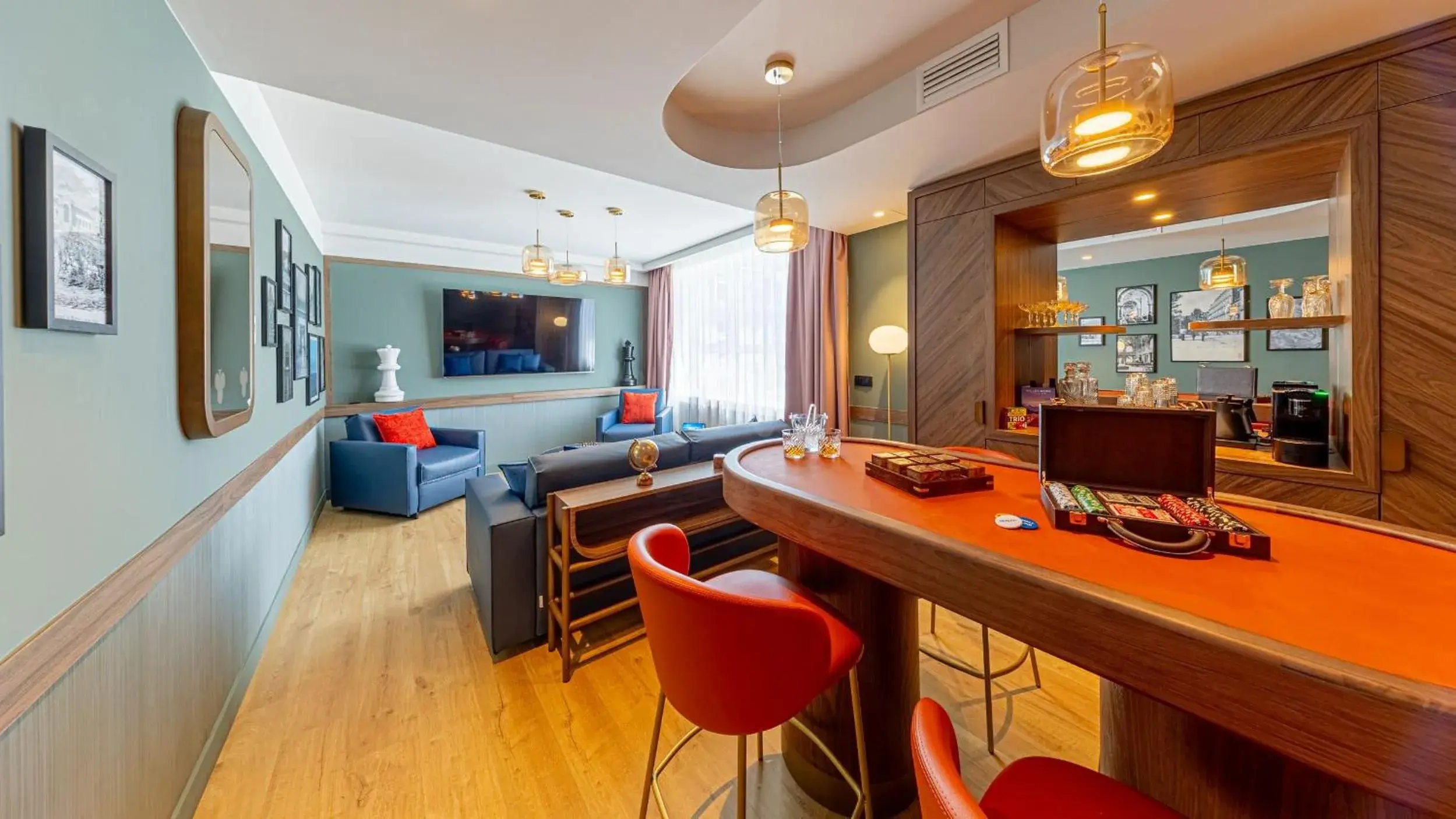 Executive Suite in Golden Tulip Aix les Bains - Hotel & Spa Executive Suite in Golden Tulip Aix les Bains - Hotel & Spa