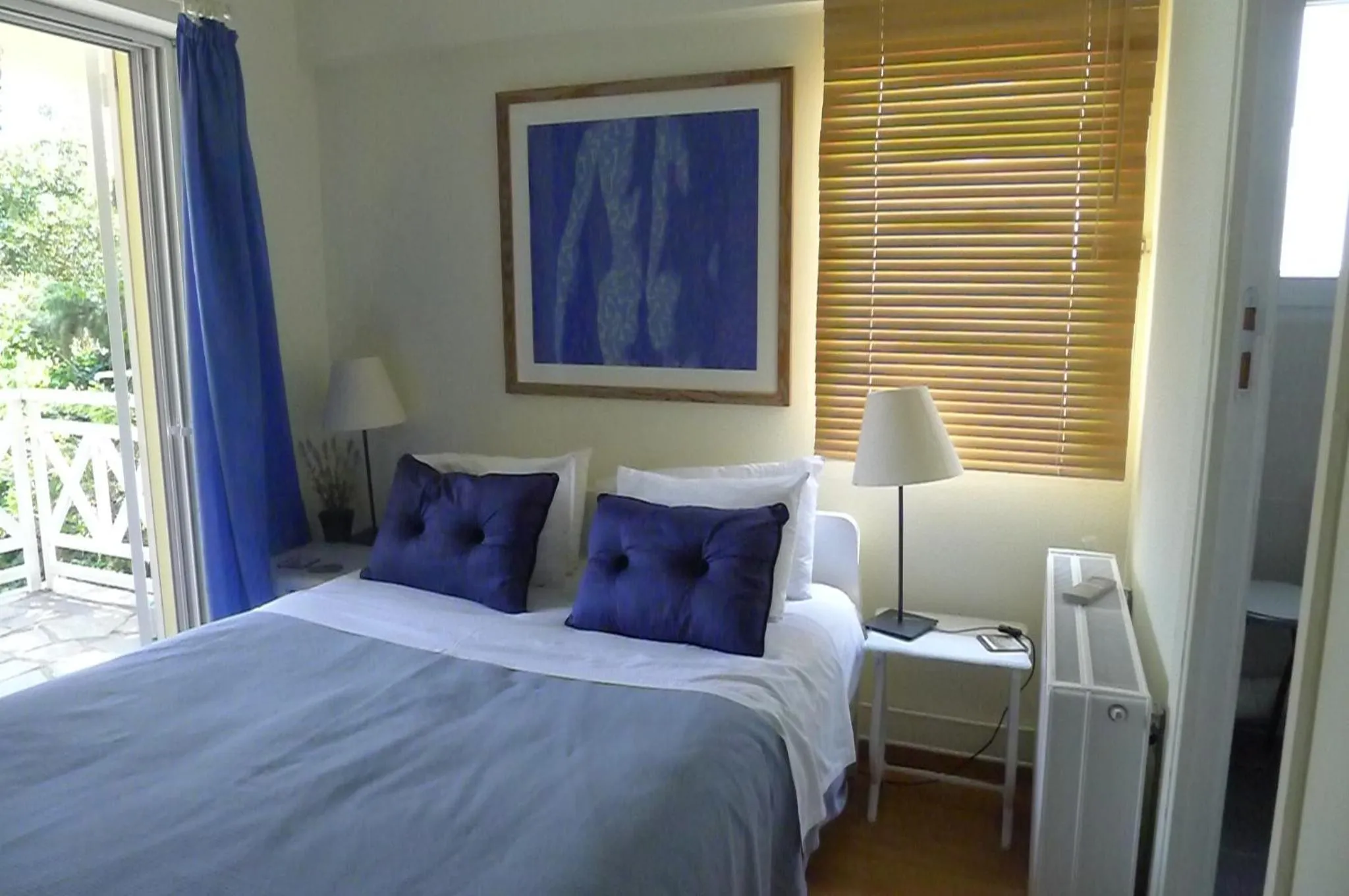 Bedroom, Bed in St. Thomas Bed and Breakfast