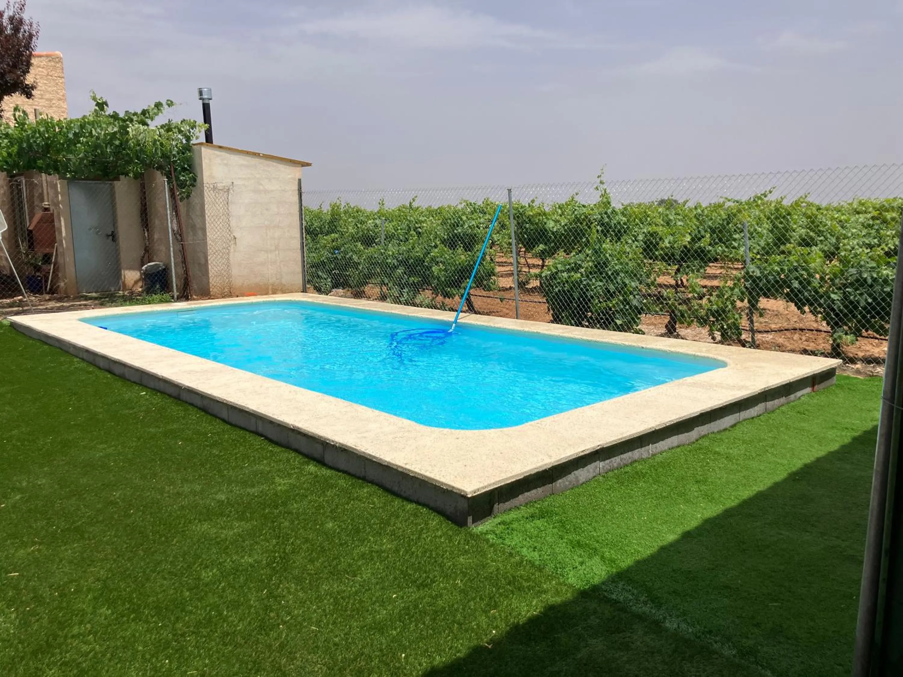 Swimming pool in Casa Rural La Navarra