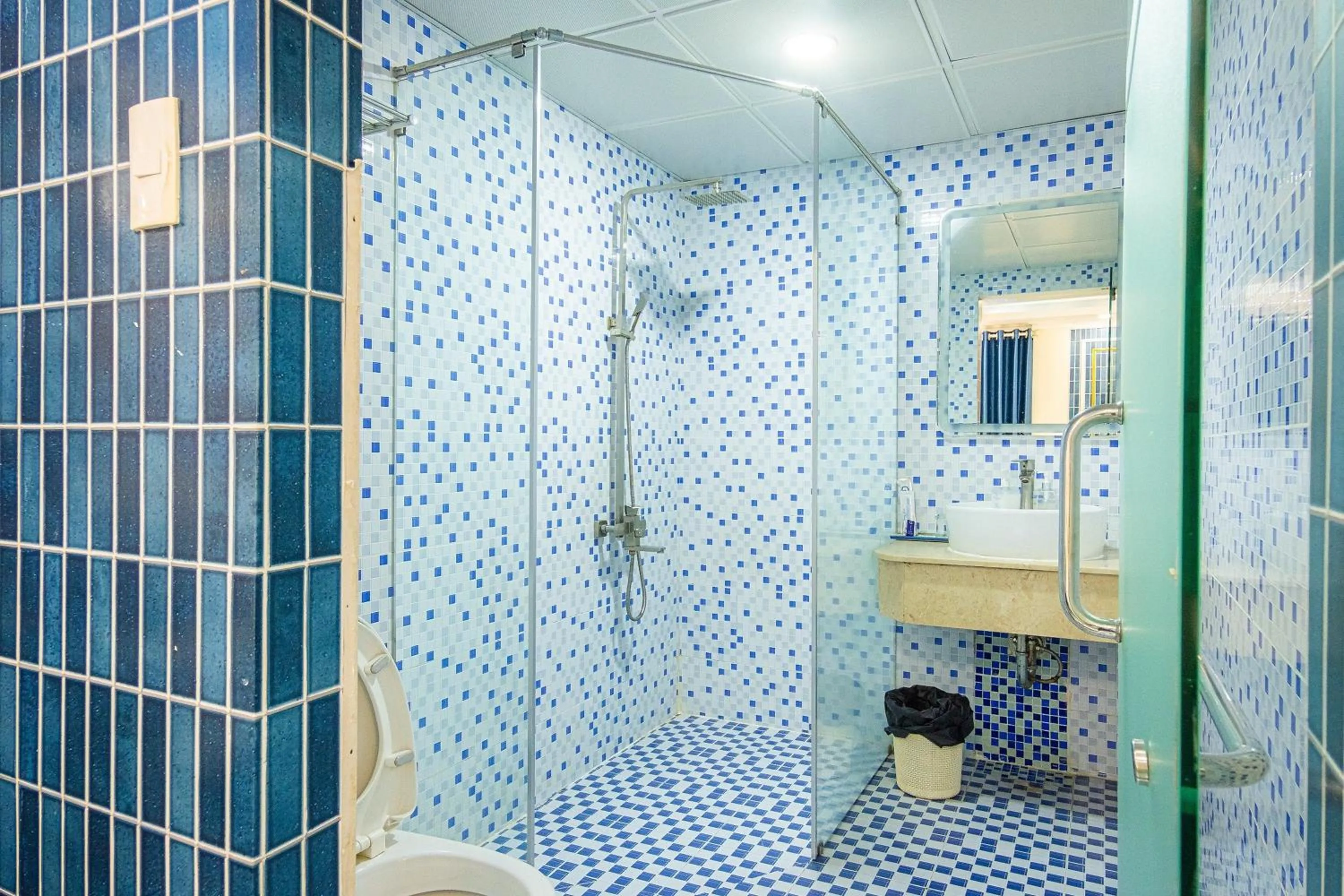 Bathroom in Venice Hotel