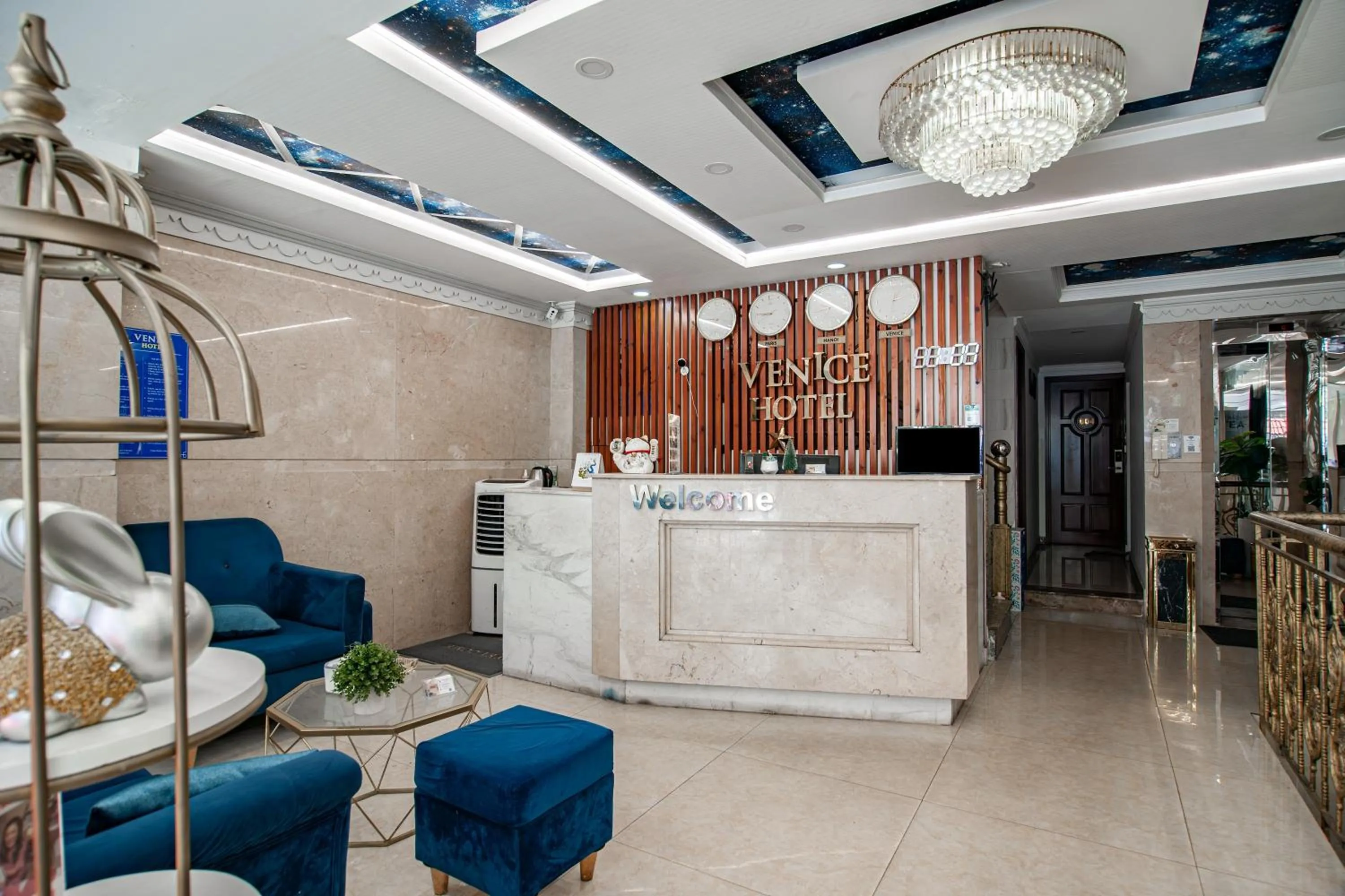 Lobby or reception in Venice Hotel