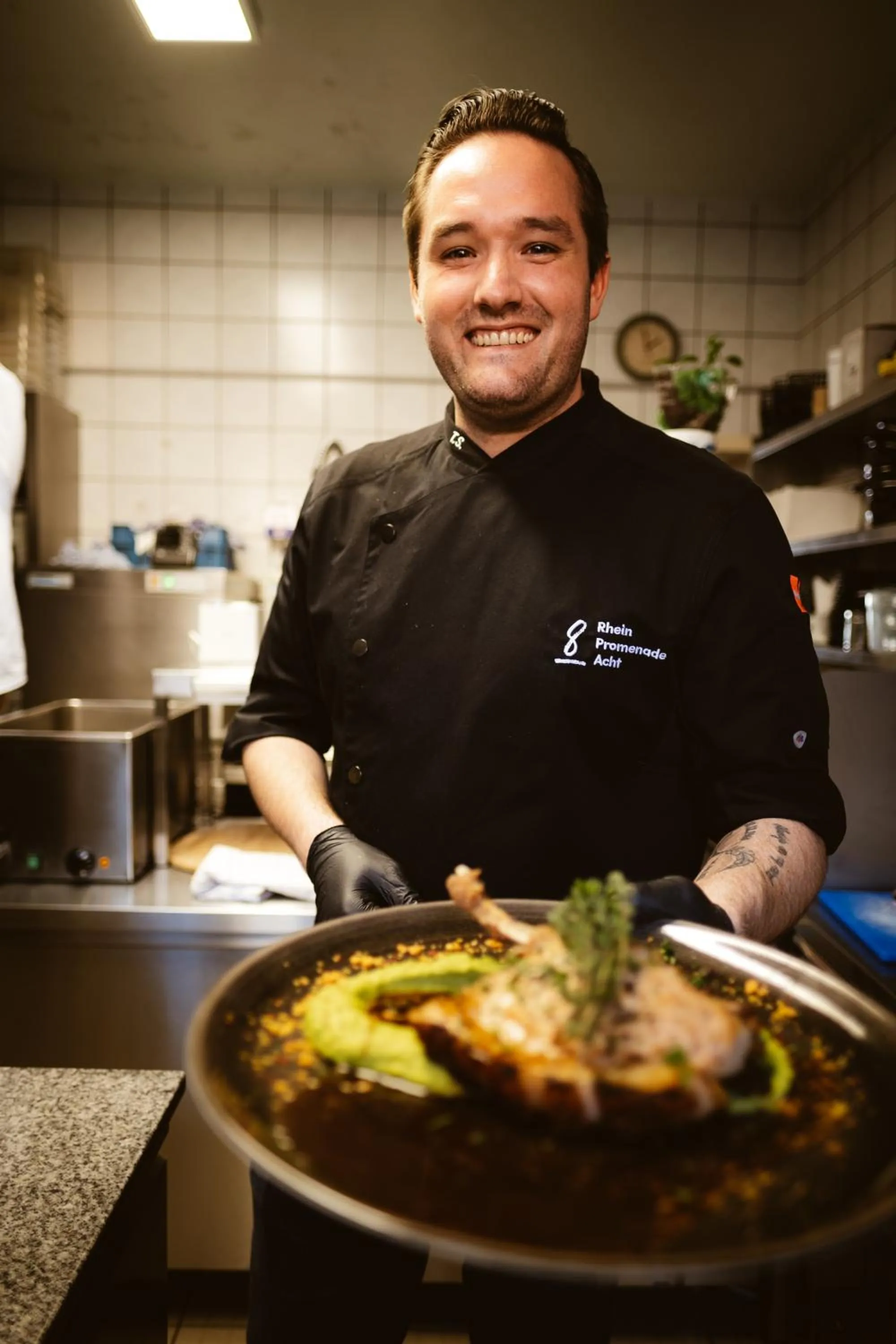 Food and drinks in Hotel Rheinpromenade8