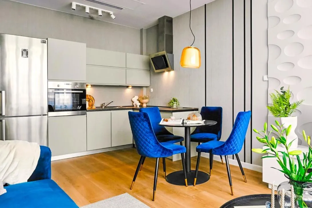Kitchen or kitchenette in Wielopole17 Max Apartment with AC