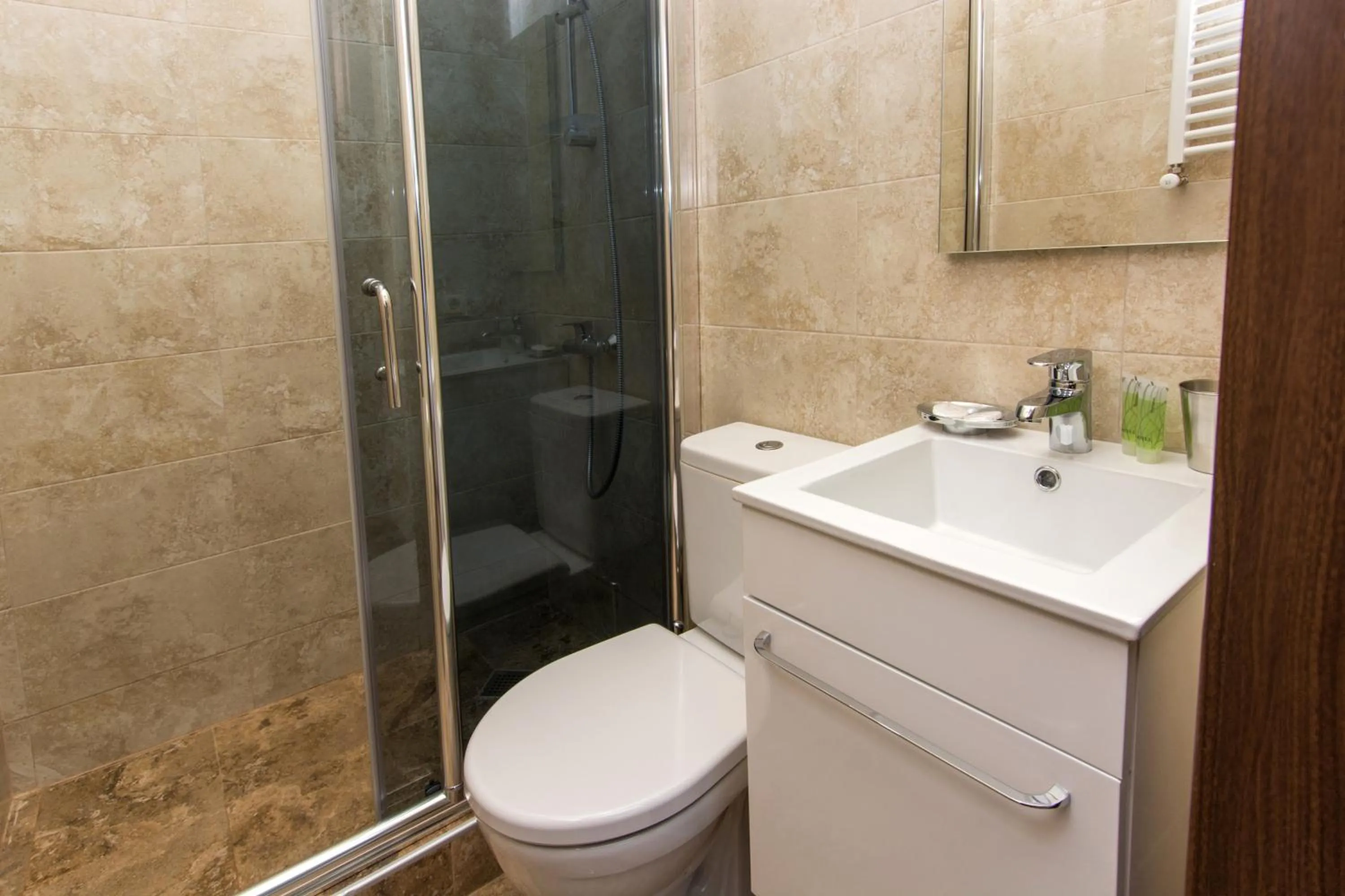 Bathroom in Dat Exx Apartments on Marjanishvili